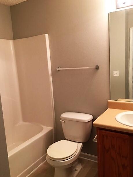 ROLLING PINES - Residential Lease