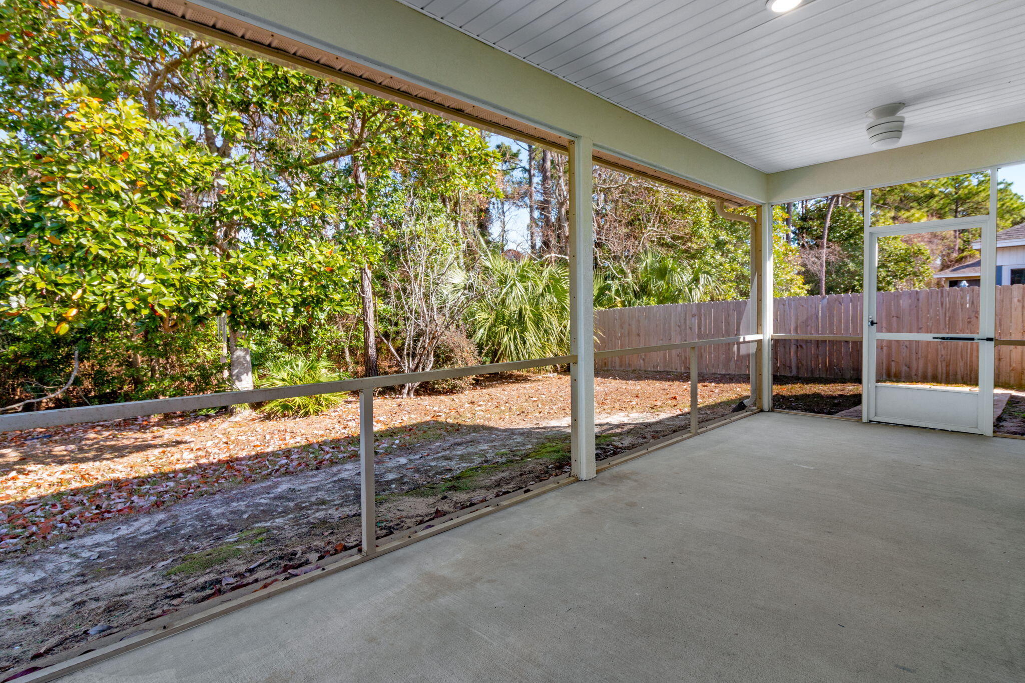 BONAIRE PH 2 - Residential Lease
