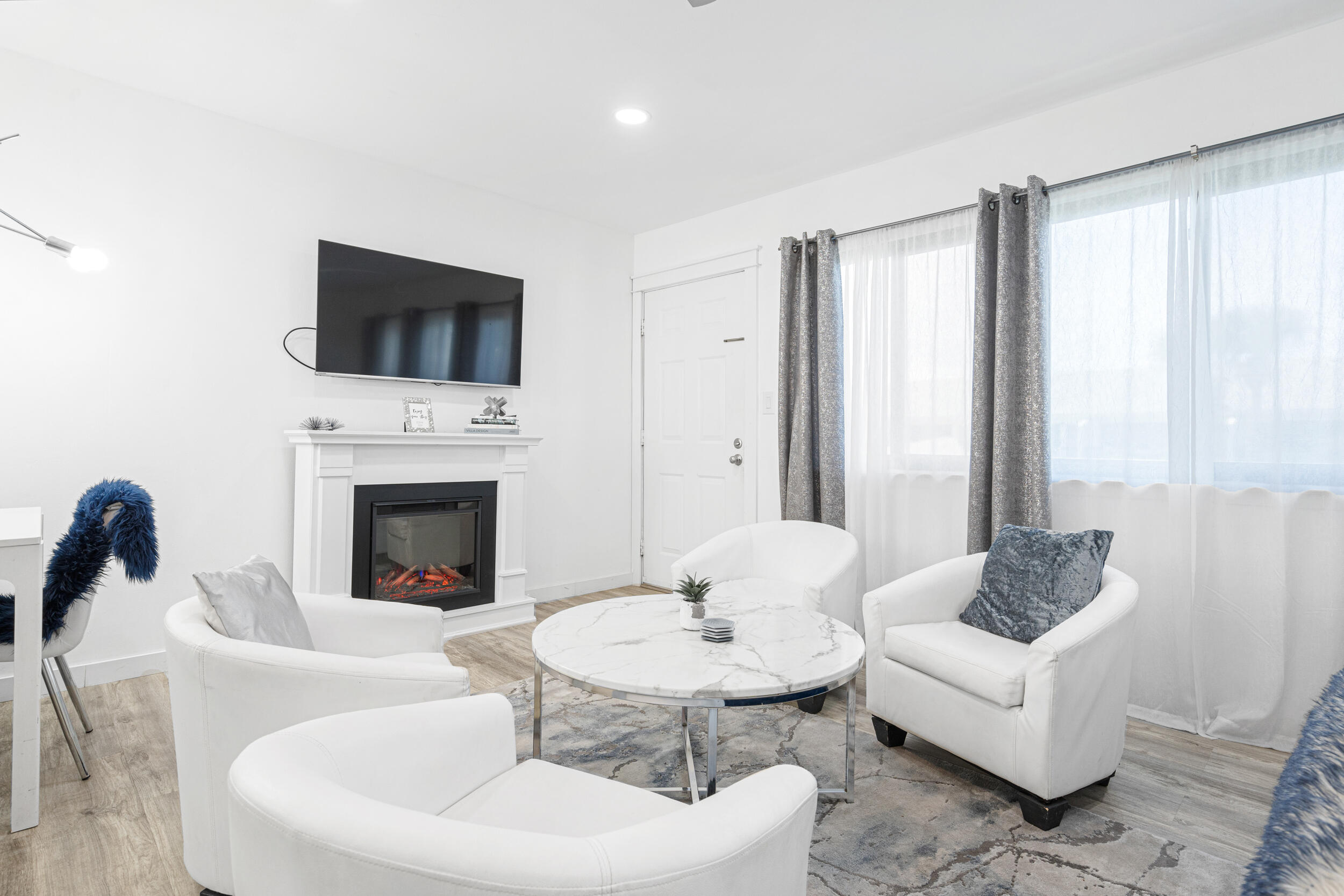 HIDDEN BEACH VILLAS CONDO - Residential