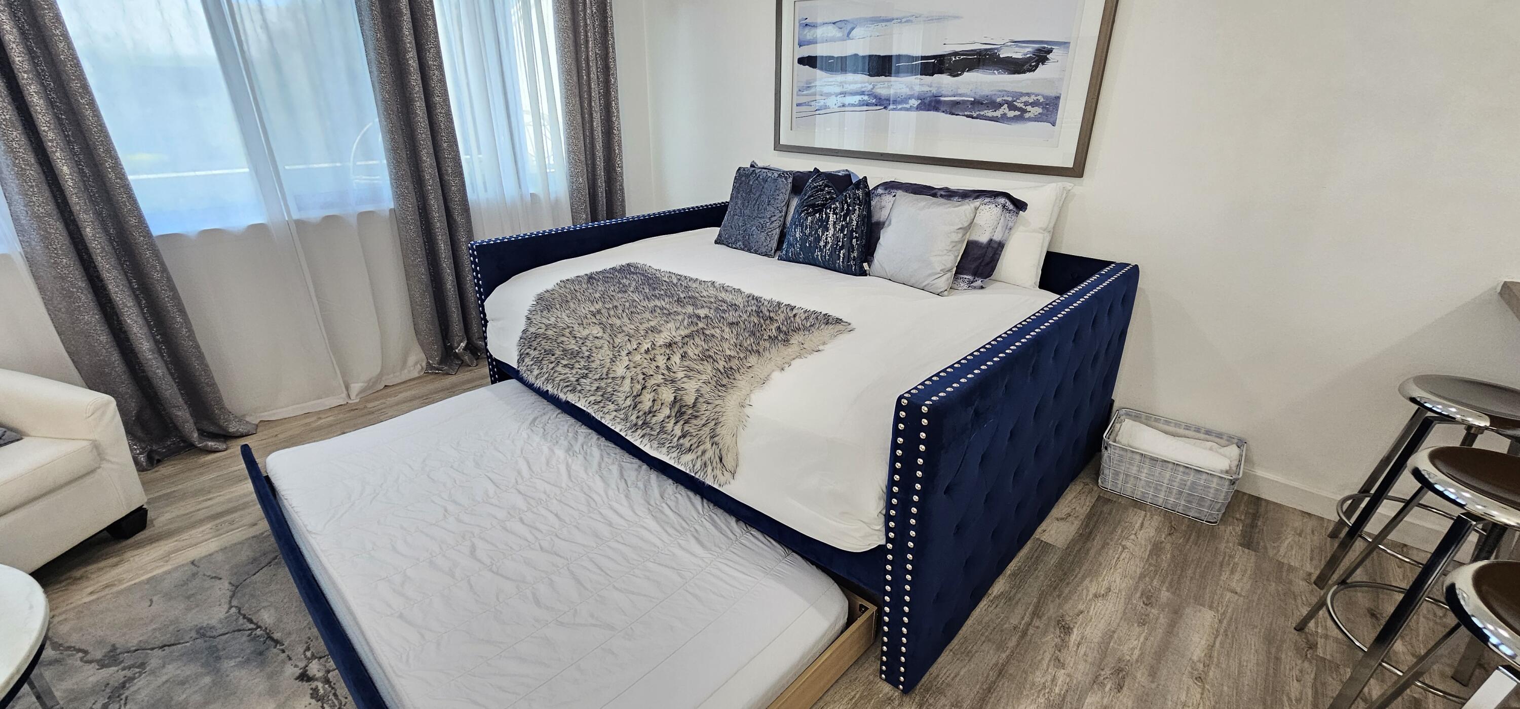 HIDDEN BEACH VILLAS CONDO - Residential