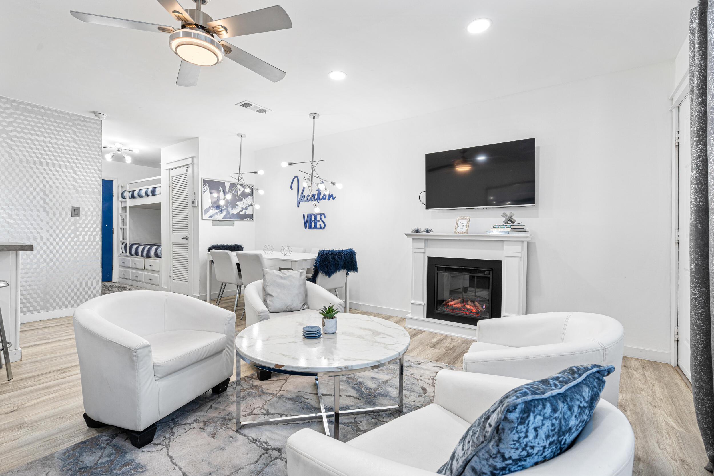 HIDDEN BEACH VILLAS CONDO - Residential