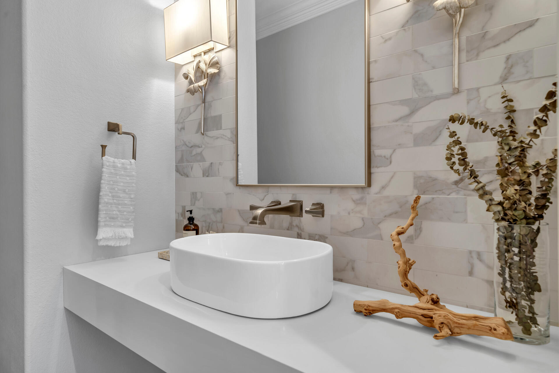 BOTANY BAYOU - Residential Lease