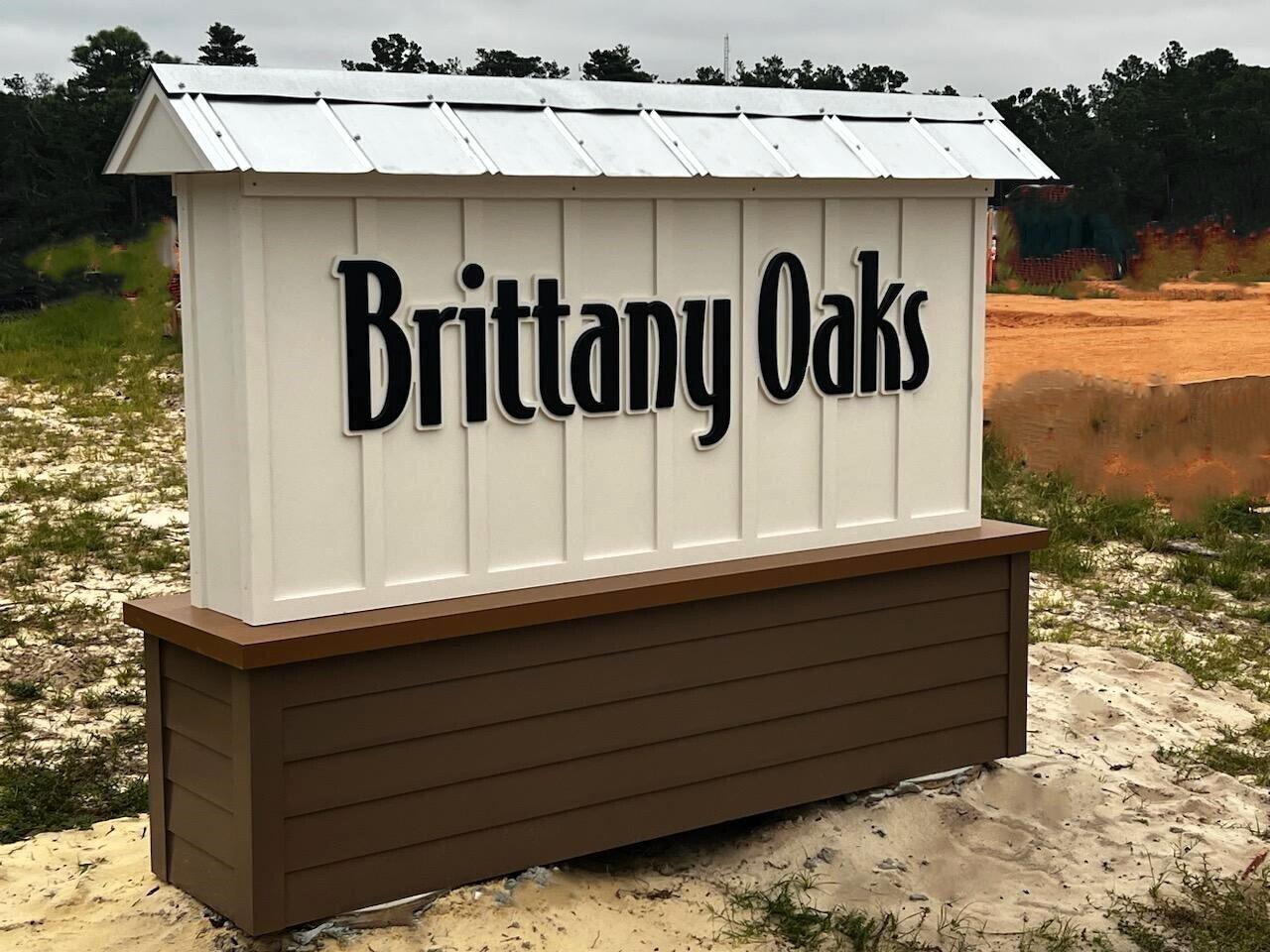 BRITTANY OAKS VILLAS - Residential