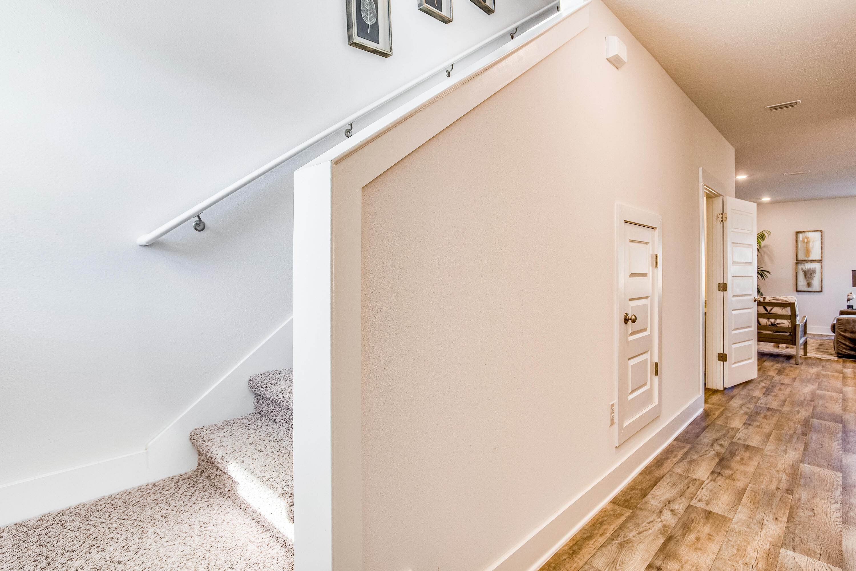 BRITTANY OAKS VILLAS - Residential