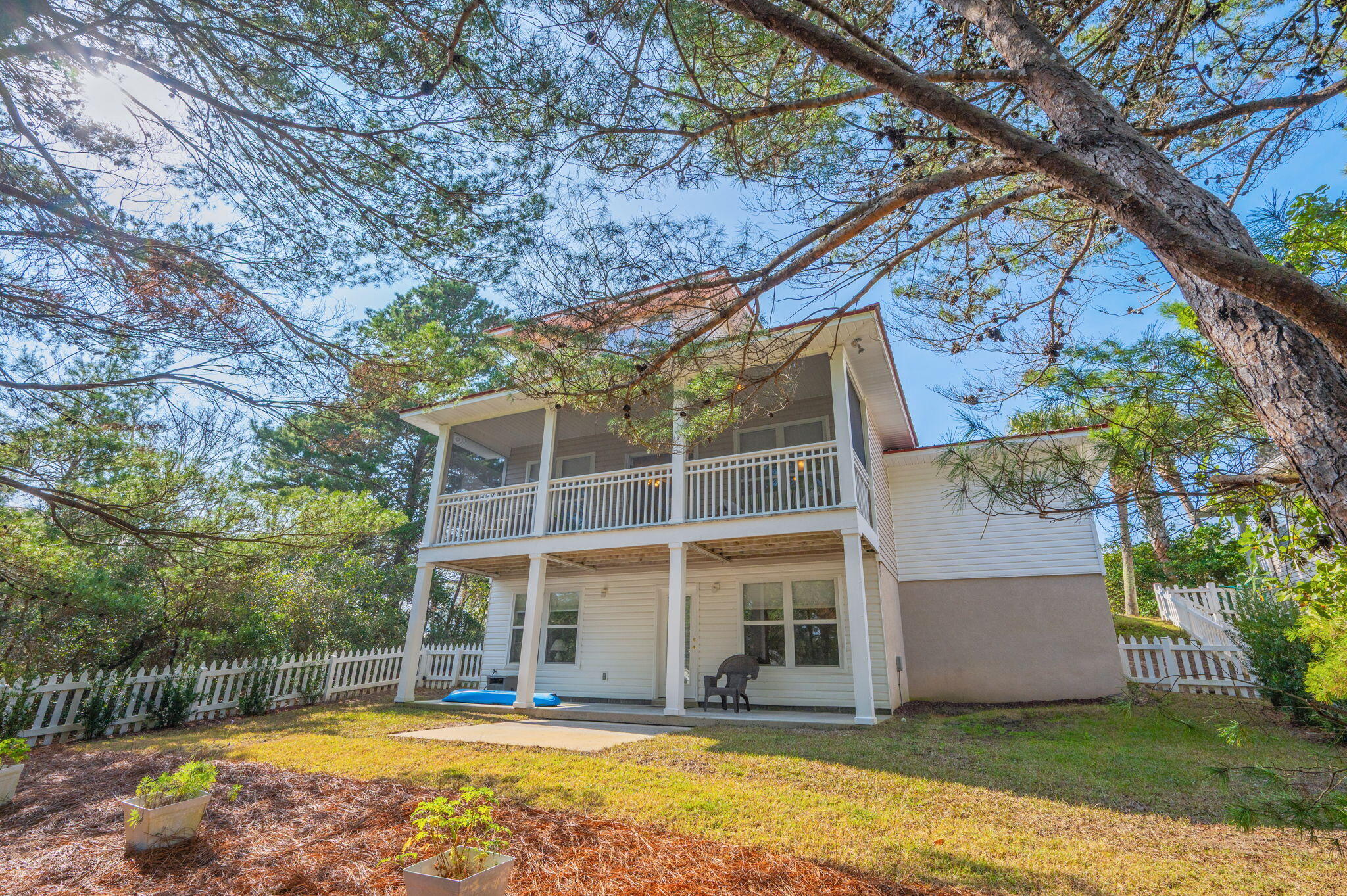 SEA DUNES - Residential