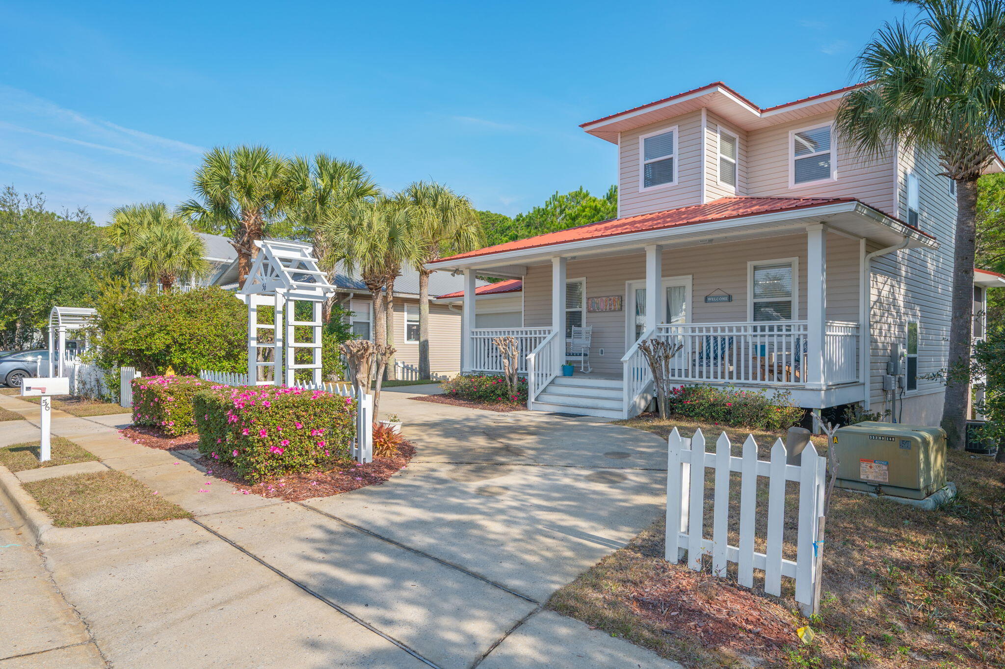 SEA DUNES - Residential