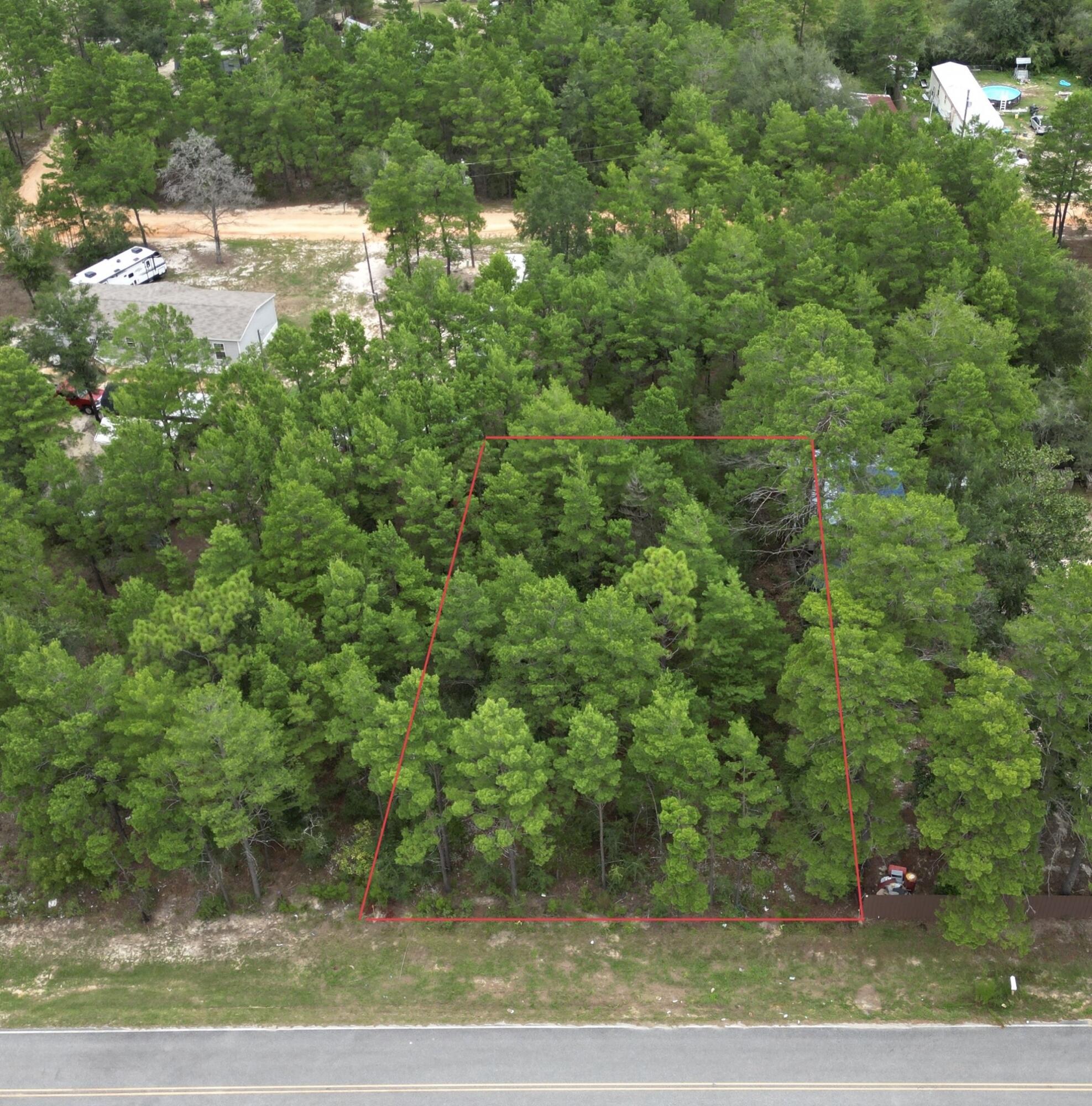 .22 acre lot in Oakwood Hills, an area which is currently under development with numerous builders. Zoning is Rural Residential / Low Density which allows Single family residential, manufactured / mobile homes, and modular homes. The lot is raw , no tap in fees have been paid, septic needed, public water and electric available. See photos for information PER the COUNTY for soils, flood zone , which is X, zoning, wetlands in area (none on this lot per county, no study has been conducted). SETBACKS areF 20 R 15 and Side 7.5
