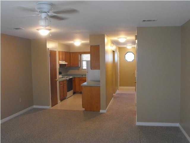 MONTAGE MANOR - Residential Lease