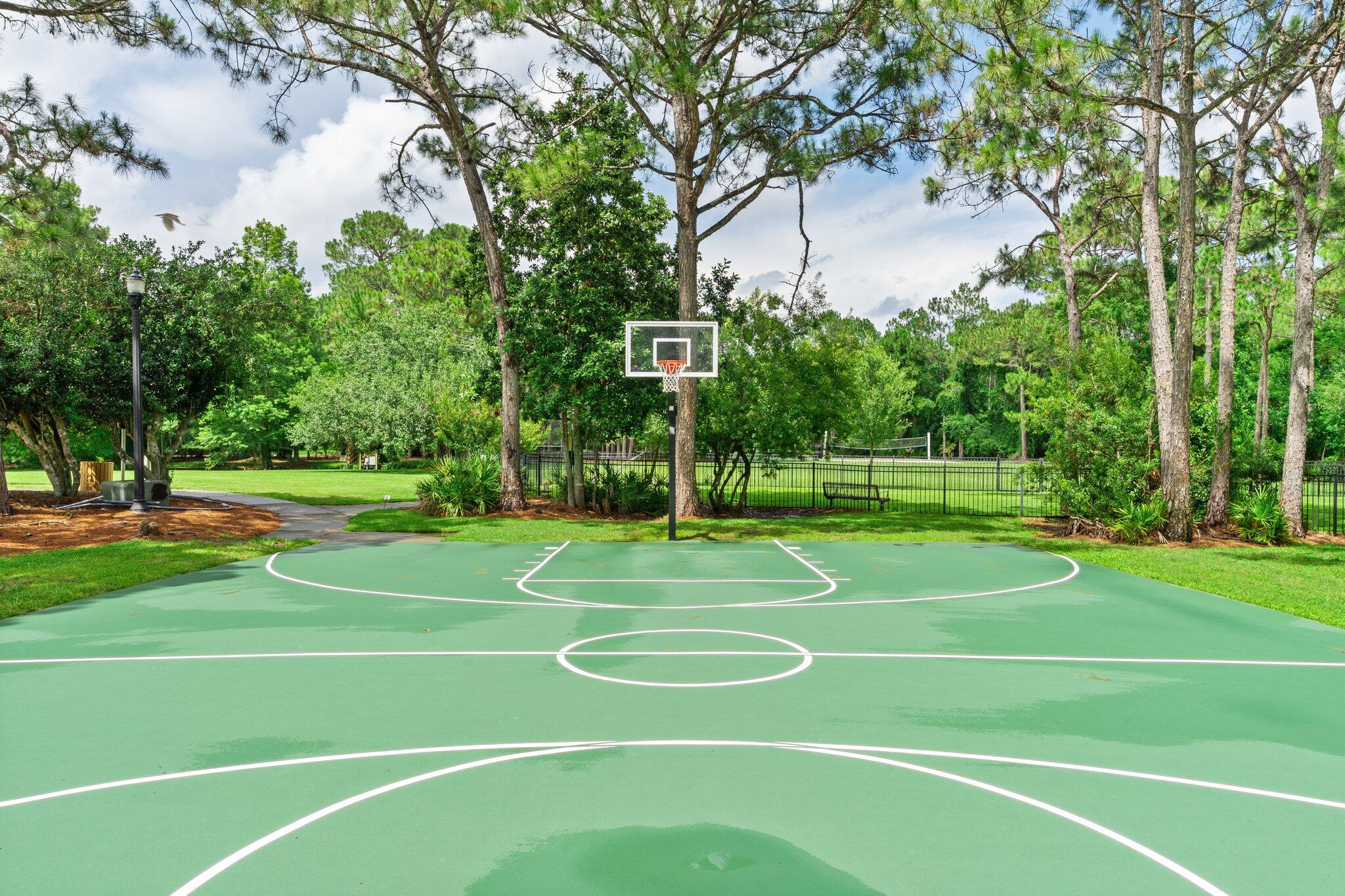 BROWNSTONES AT KELLY PLANTATION - Residential