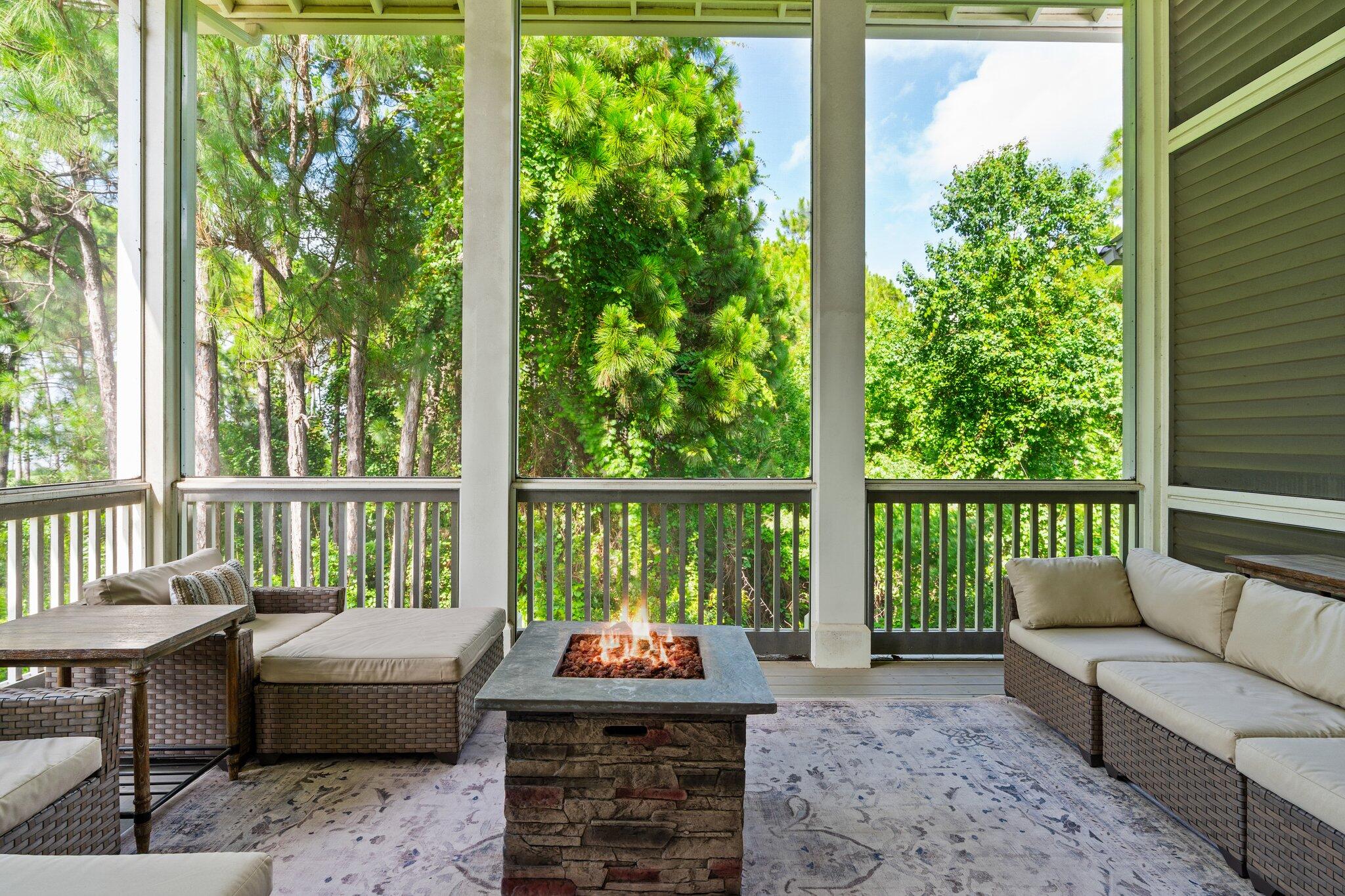 BROWNSTONES AT KELLY PLANTATION - Residential