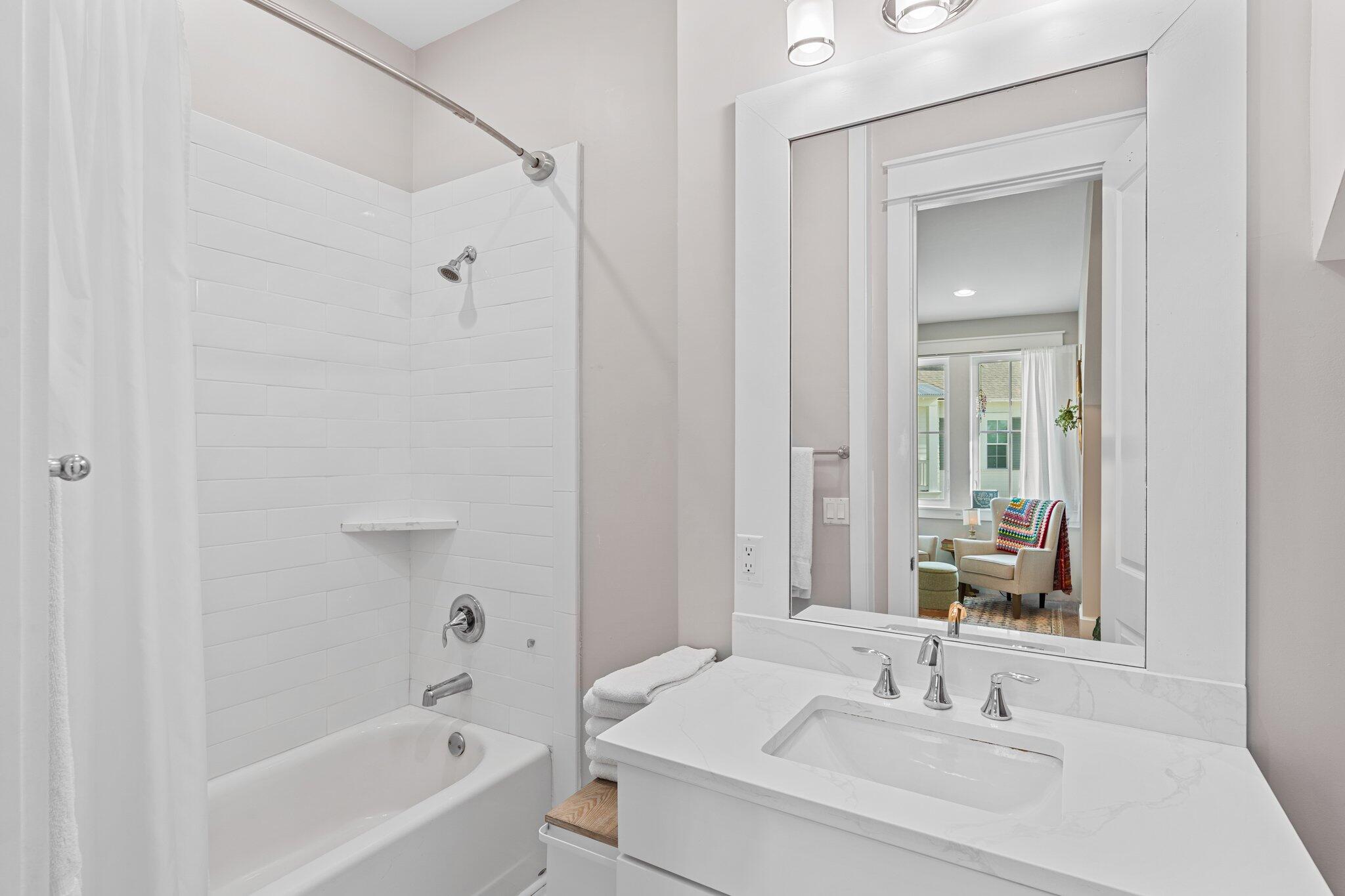 BROWNSTONES AT KELLY PLANTATION - Residential
