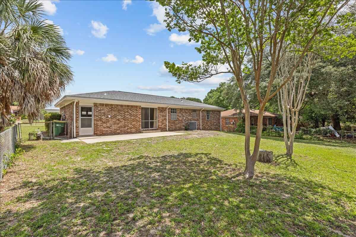 PINE LAKE S/D - Residential