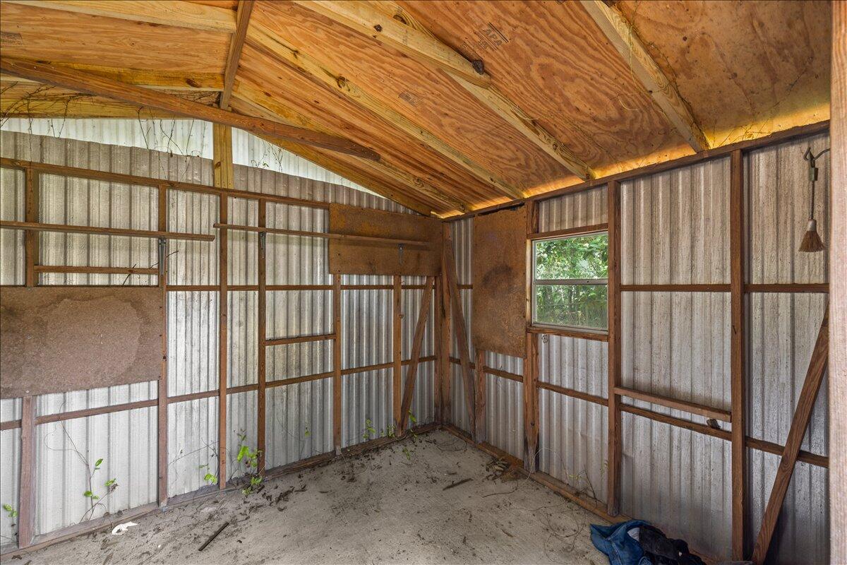 PINE LAKE S/D - Residential