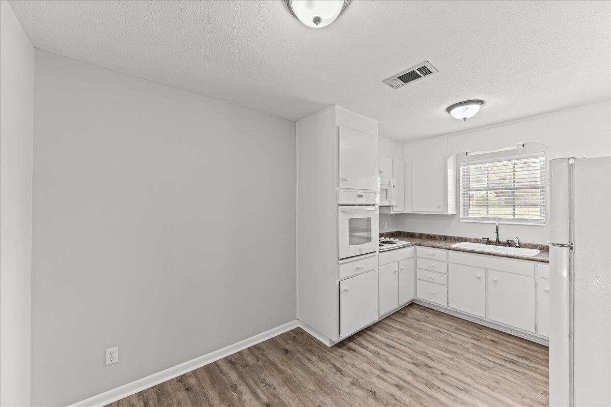PINE LAKE S/D - Residential