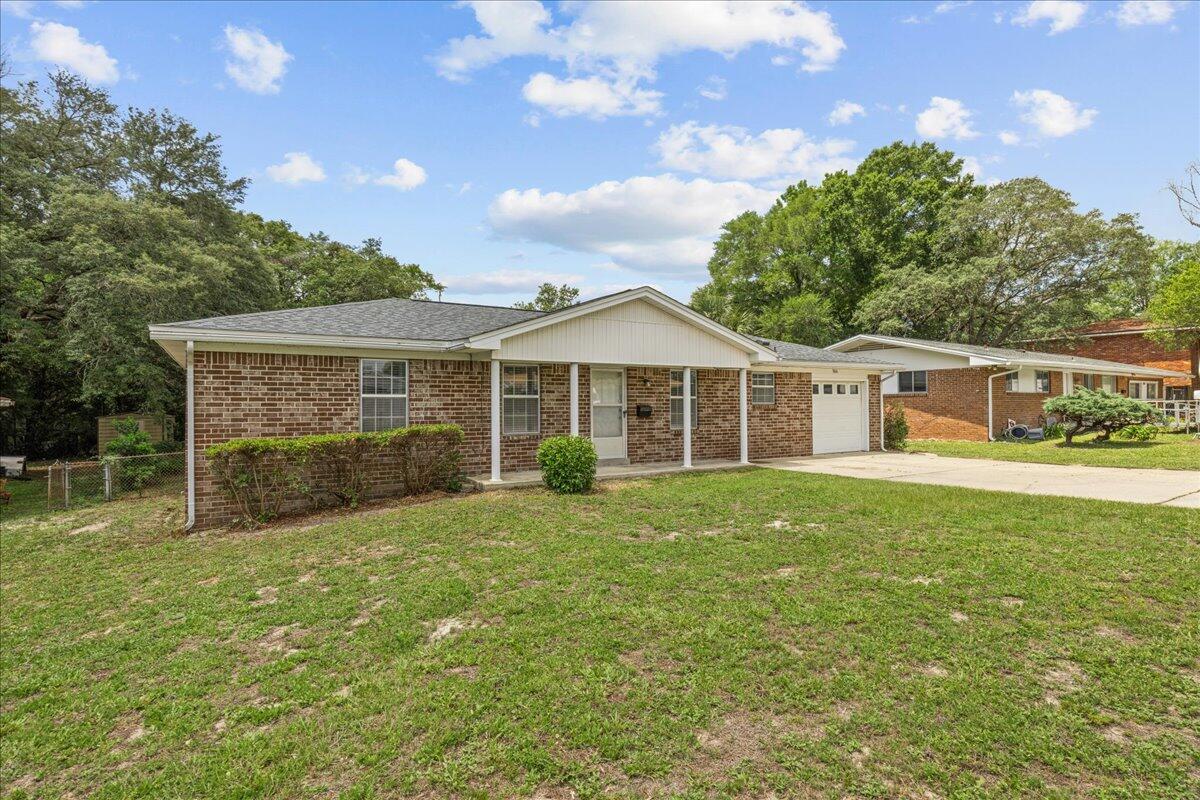 PINE LAKE S/D - Residential