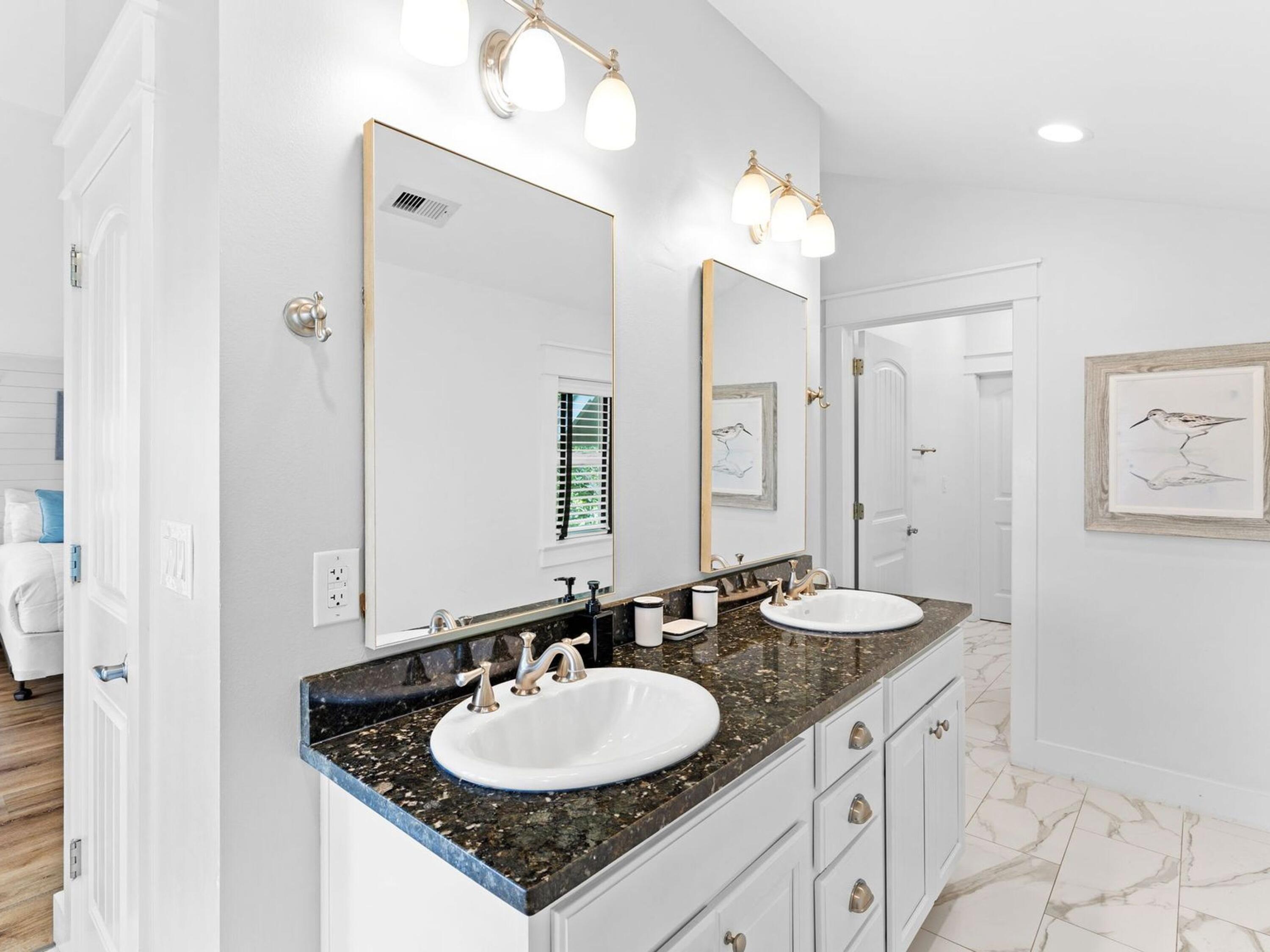 SATINWOOD PLACE - Residential
