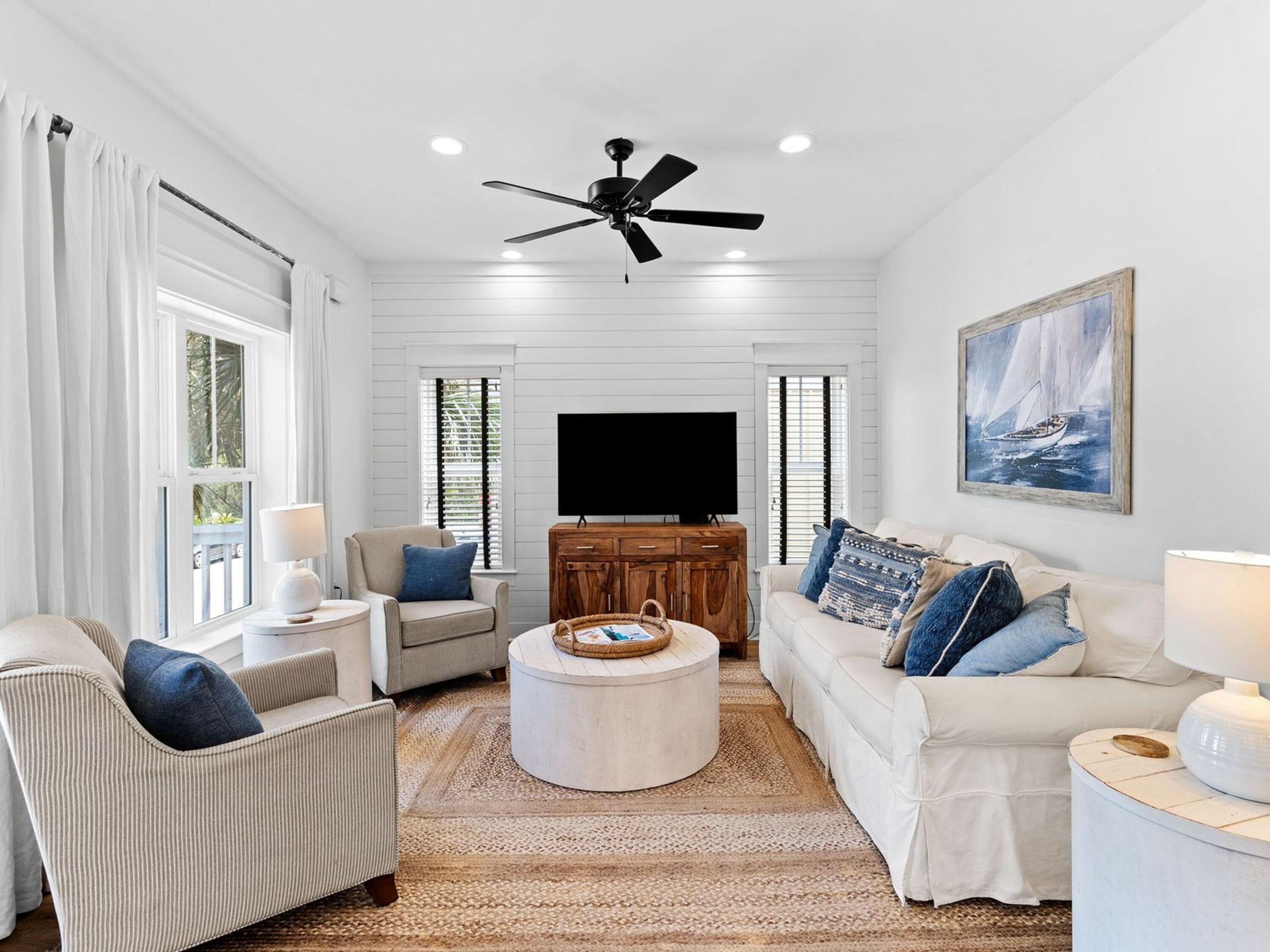 SATINWOOD PLACE - Residential