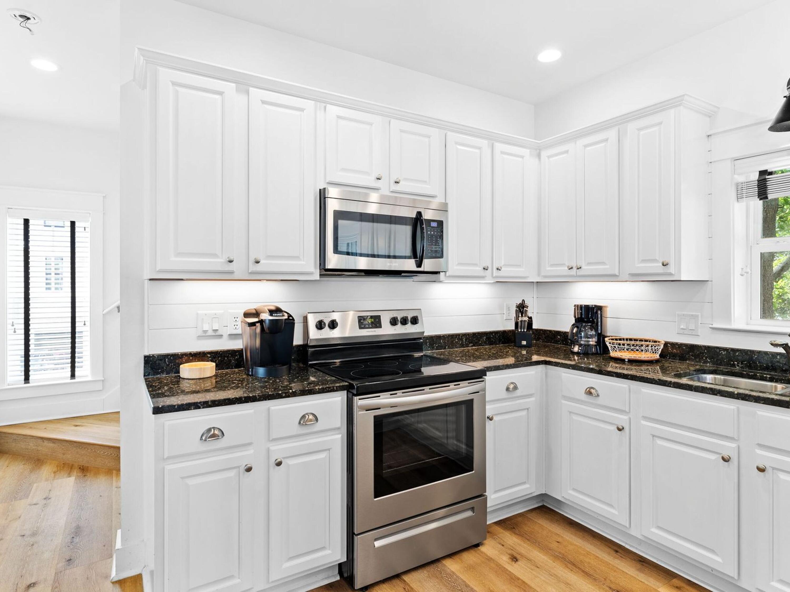 SATINWOOD PLACE - Residential