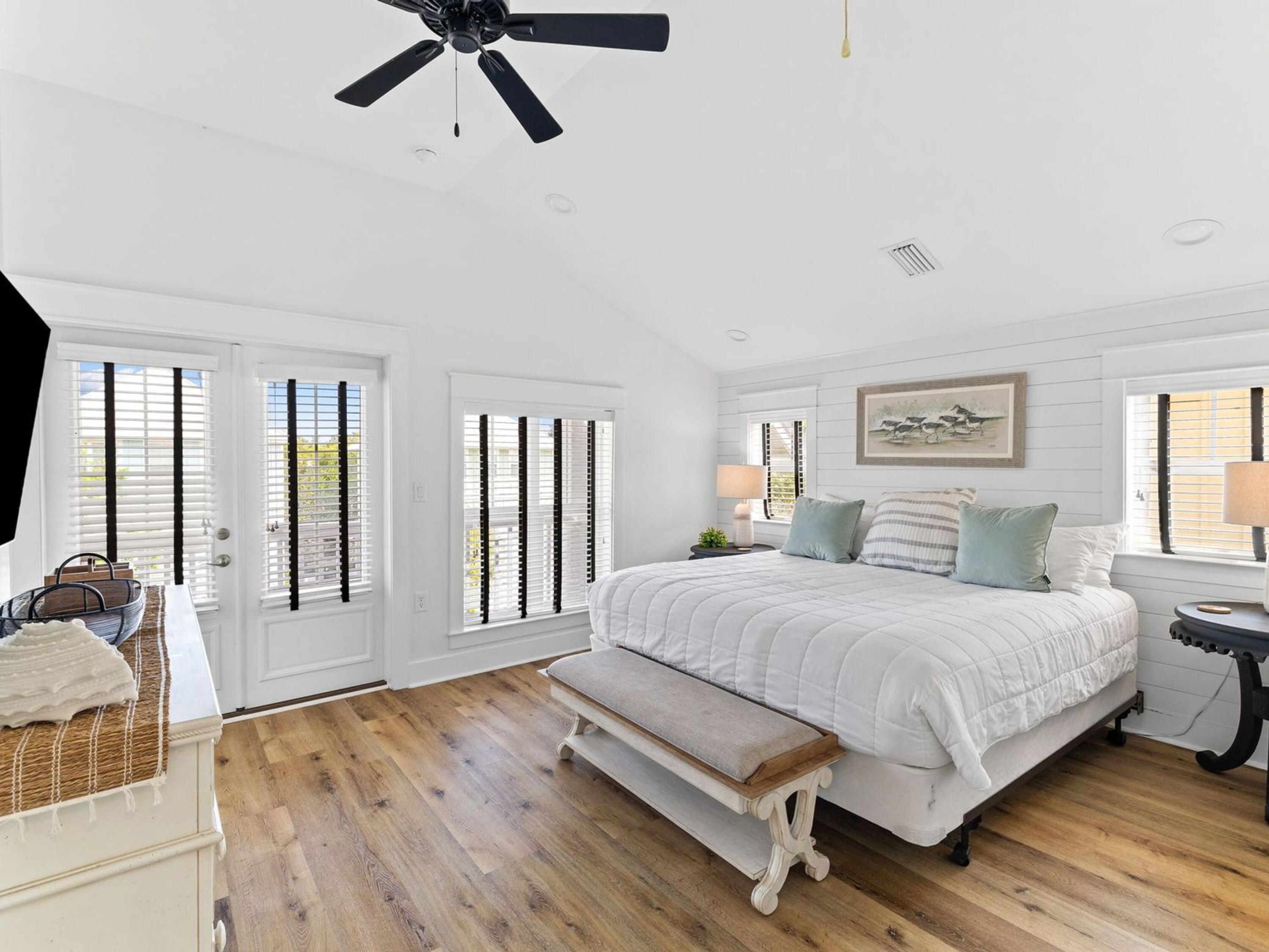 SATINWOOD PLACE - Residential