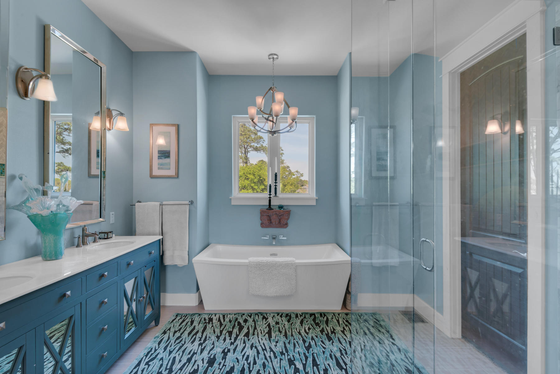 BLACK POINTE - Residential