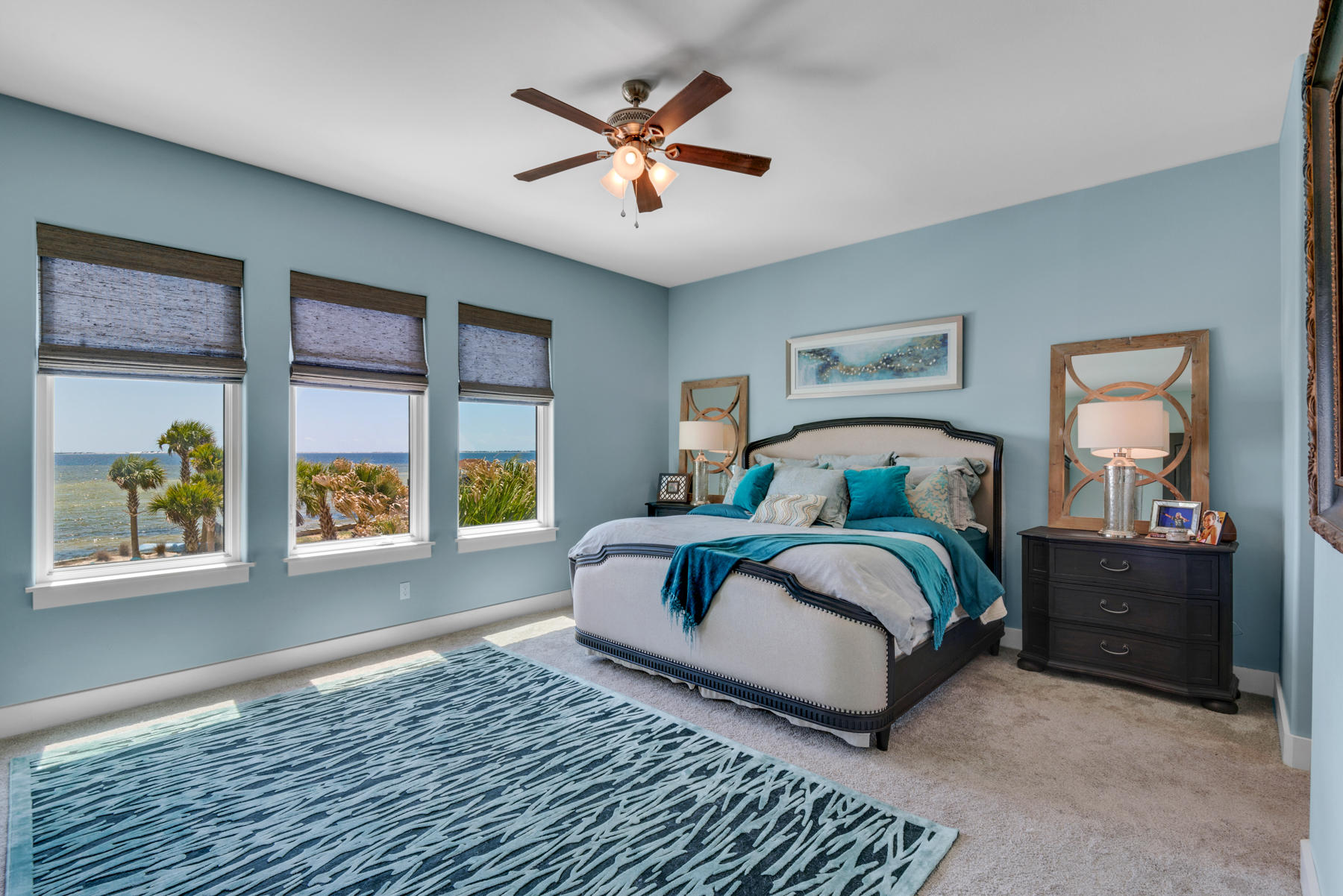 BLACK POINTE - Residential