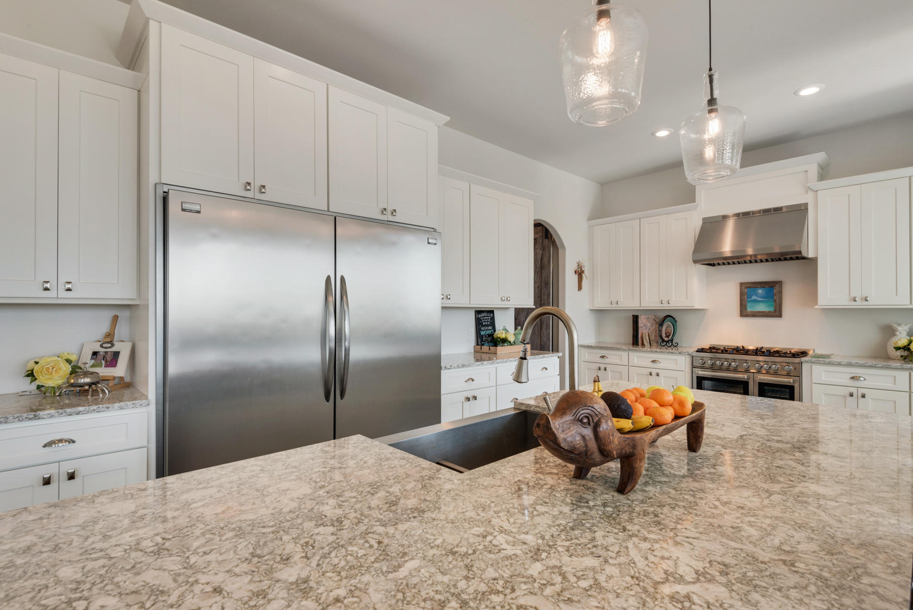 BLACK POINTE - Residential