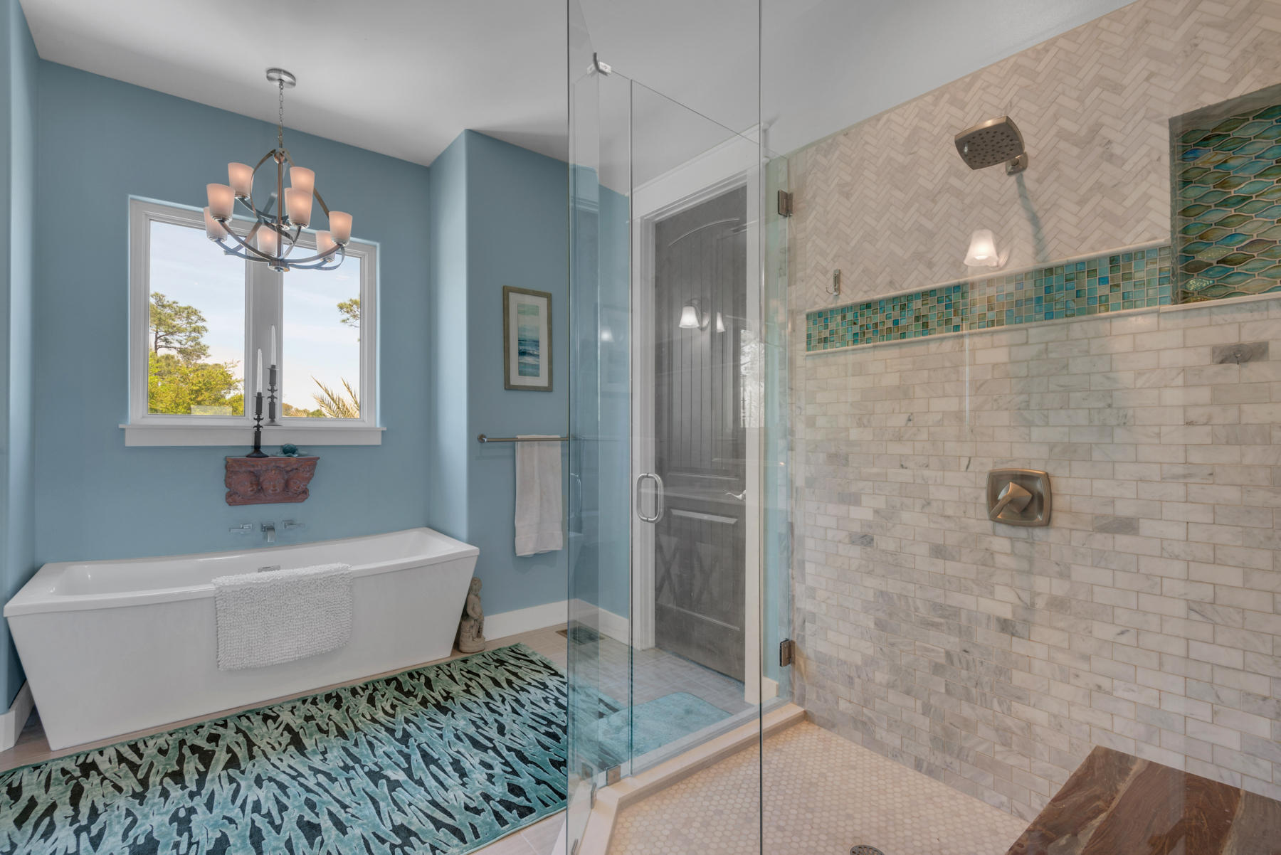 BLACK POINTE - Residential