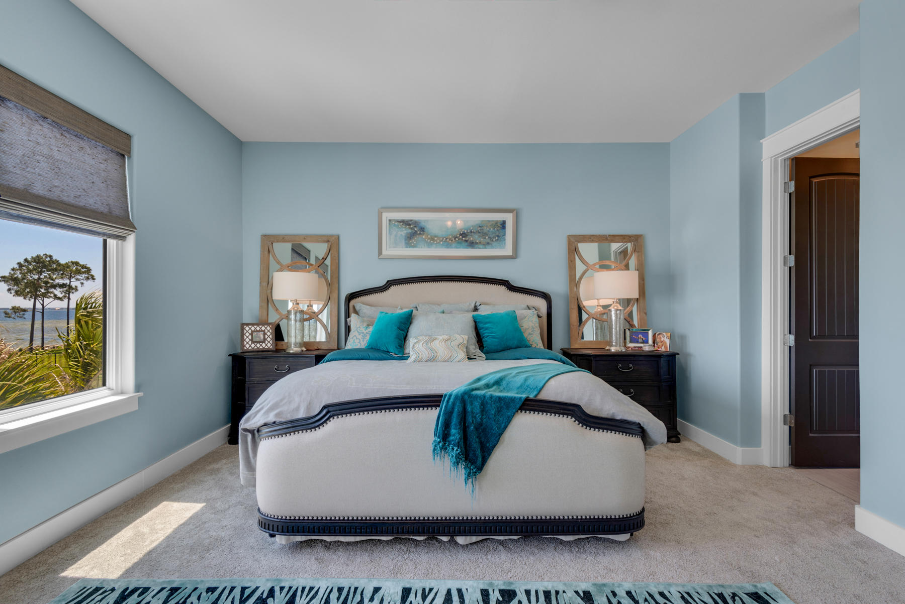 BLACK POINTE - Residential