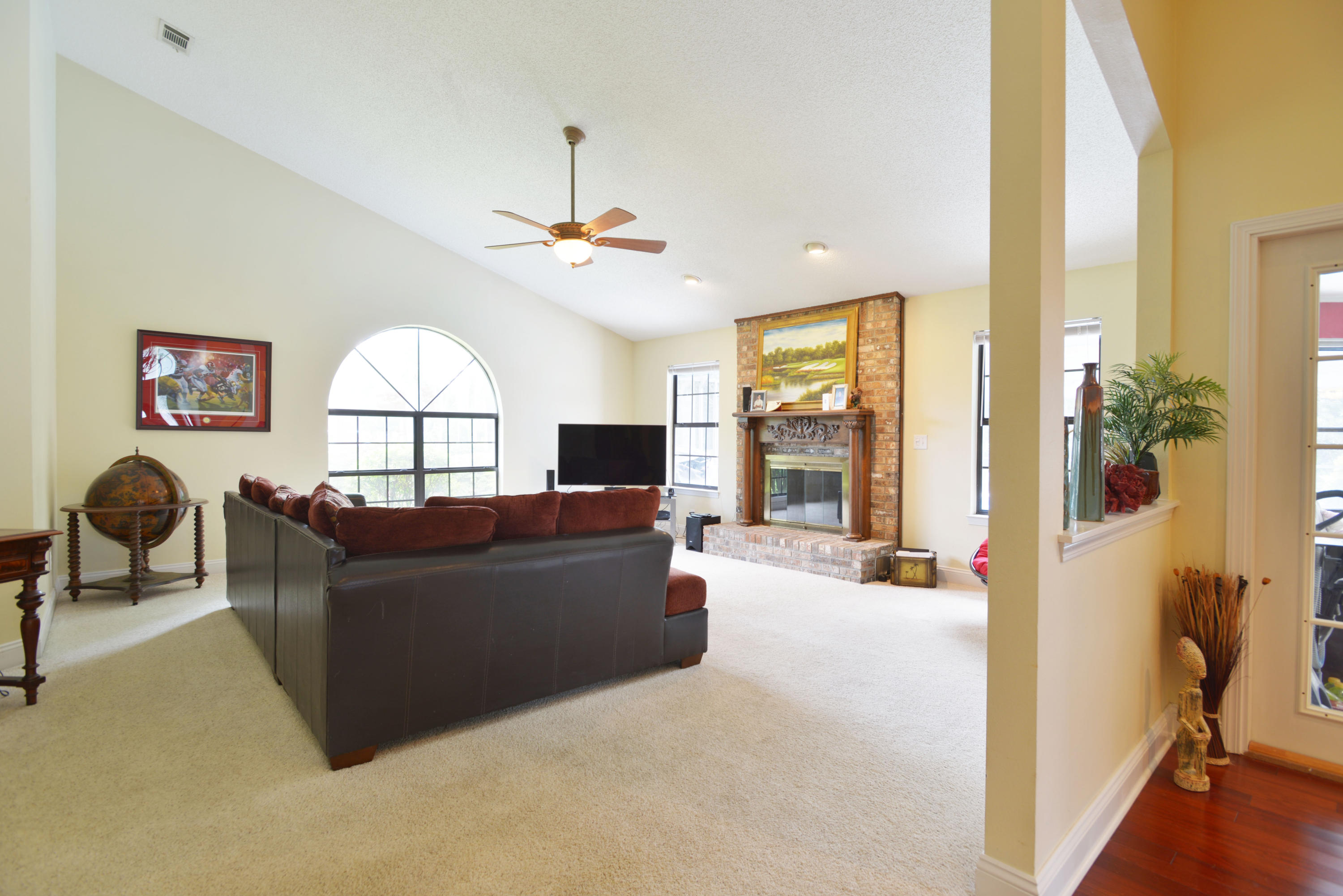 SOUTHWINDS II - Residential