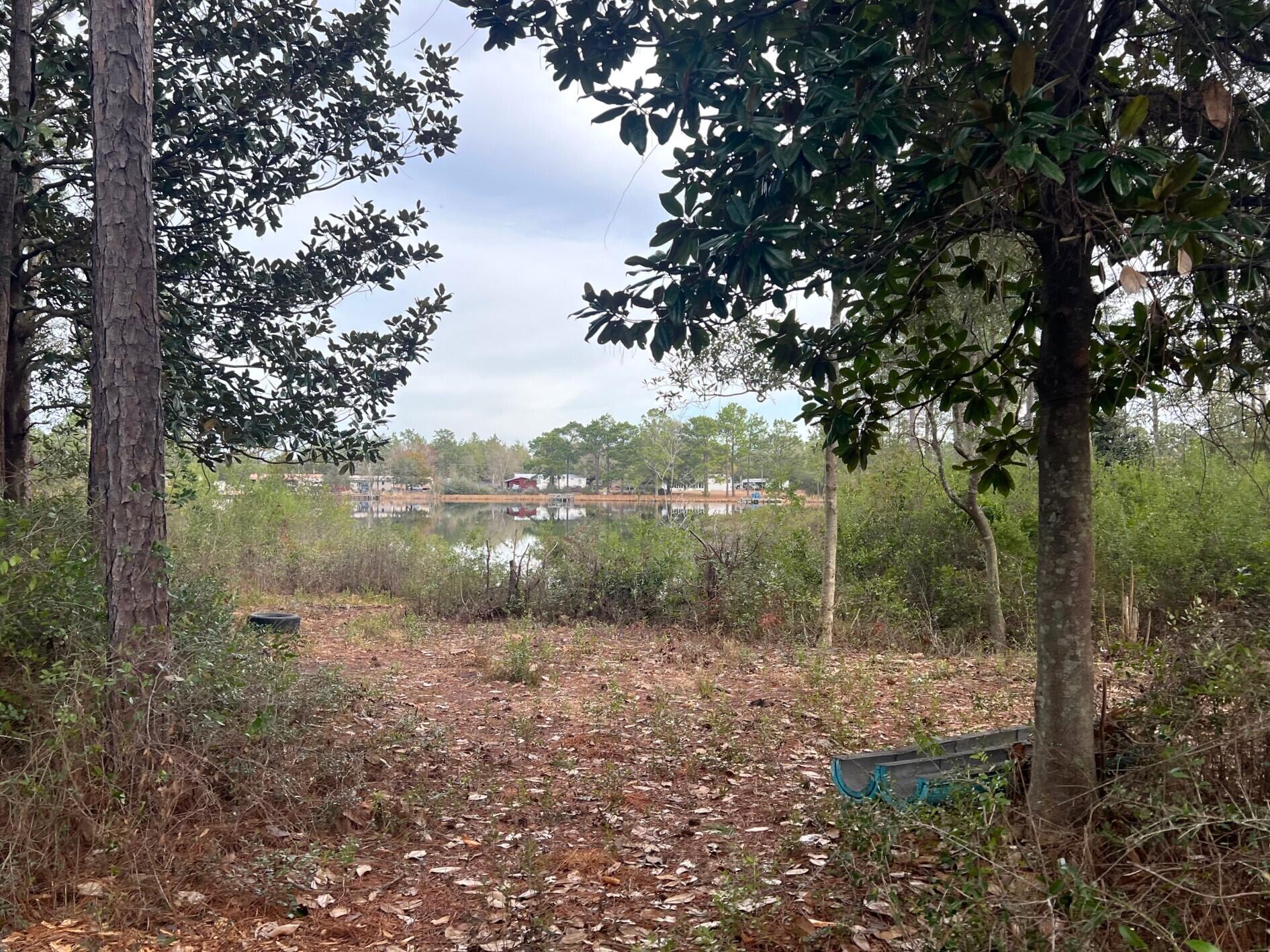 IMPERIAL LAKES - Land