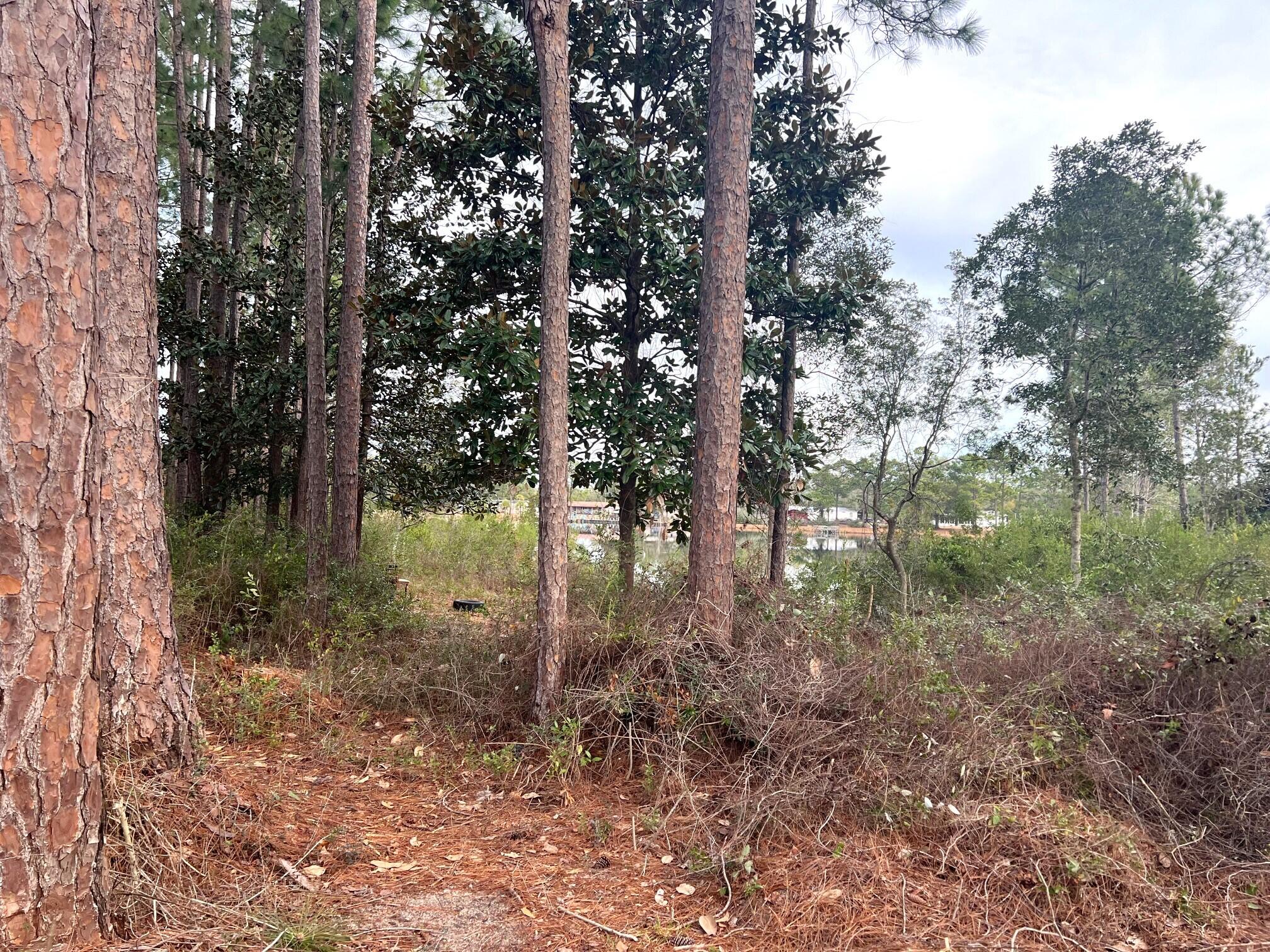 IMPERIAL LAKES - Land