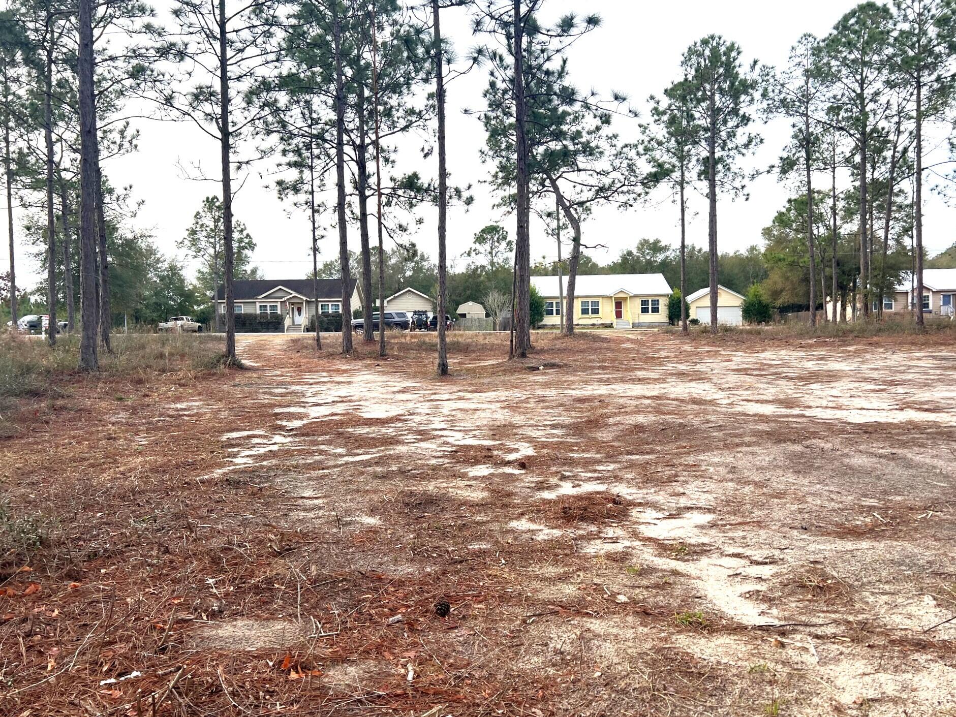 IMPERIAL LAKES - Land