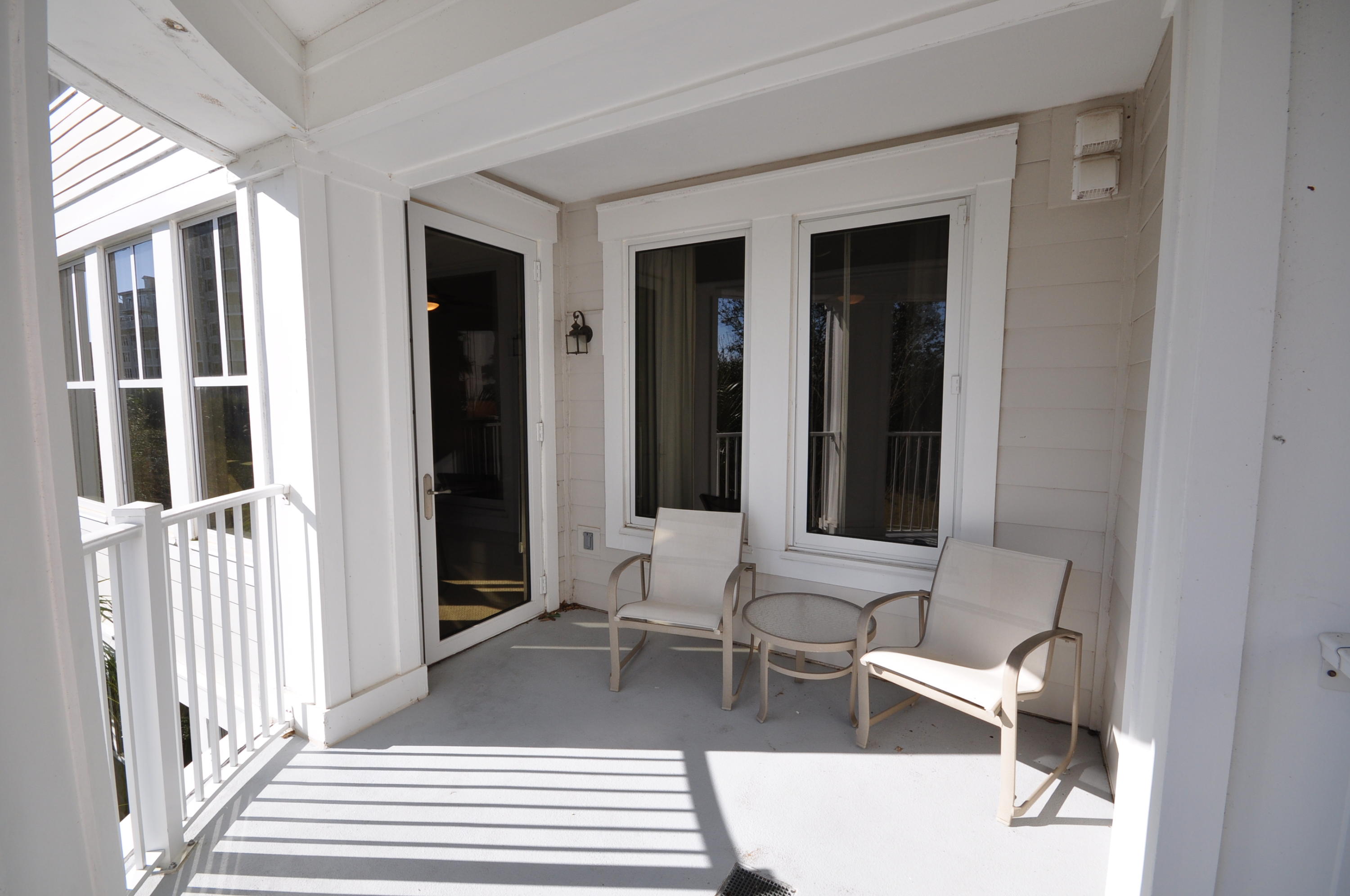 BAHIA CONDO - Residential