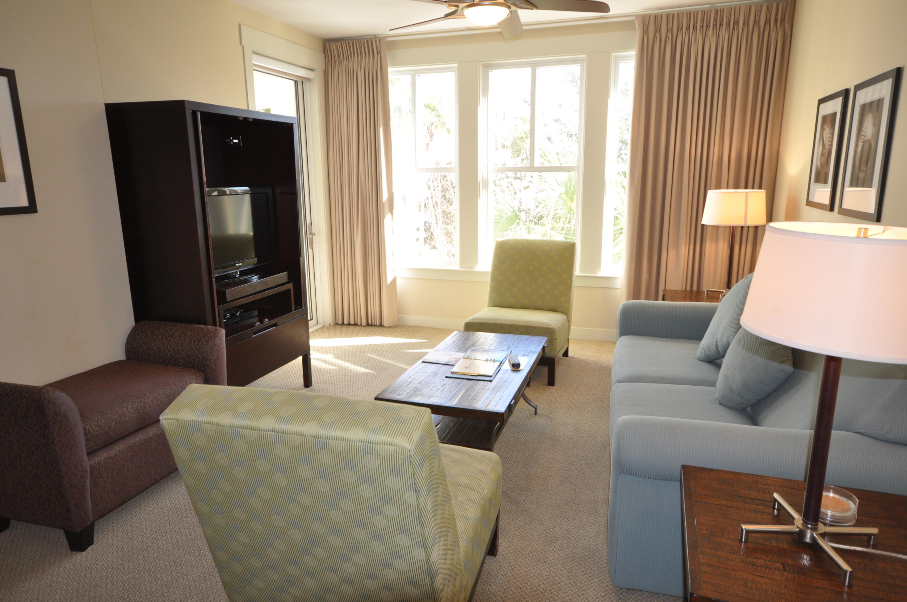 BAHIA CONDO - Residential