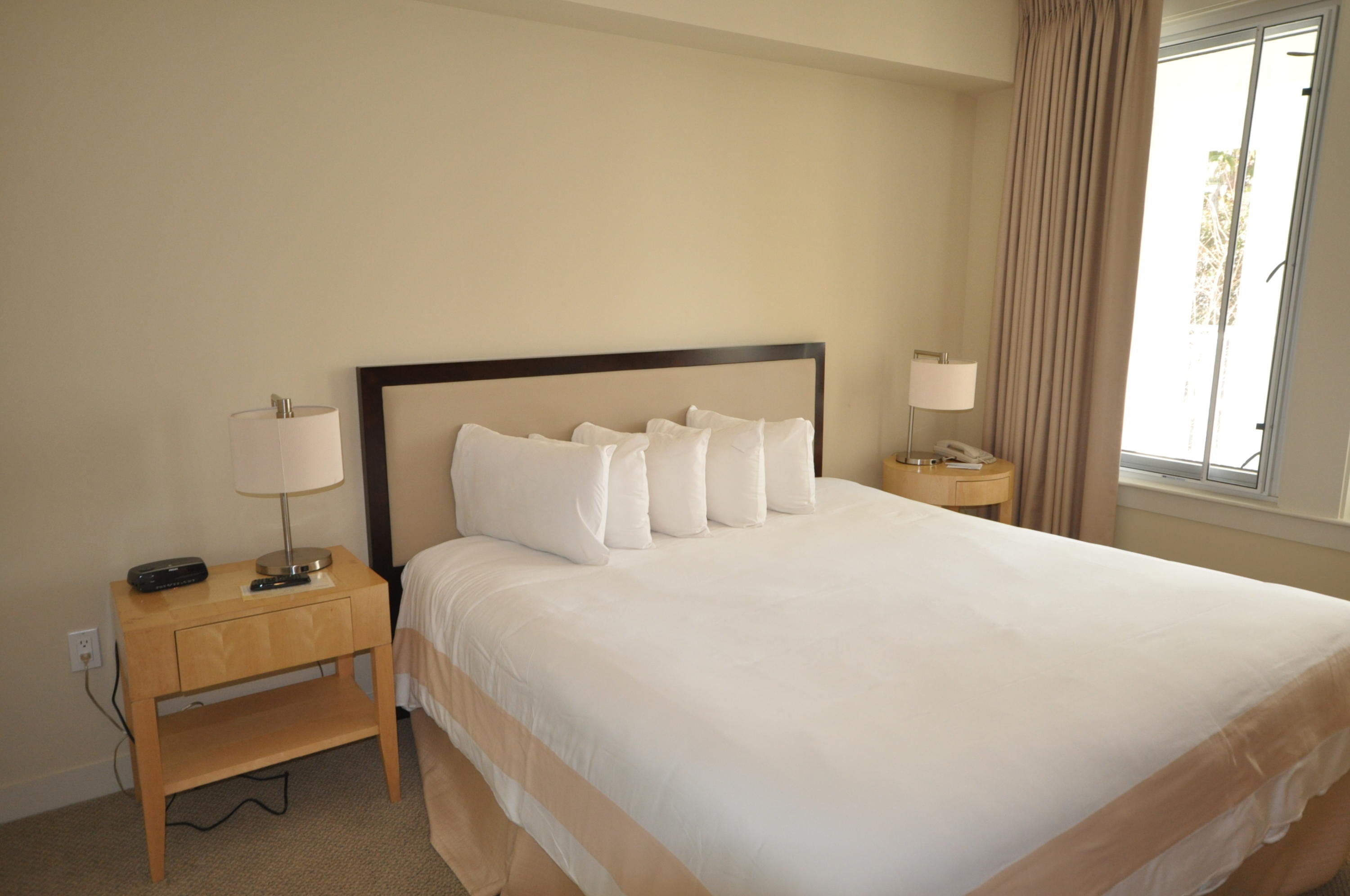 BAHIA CONDO - Residential