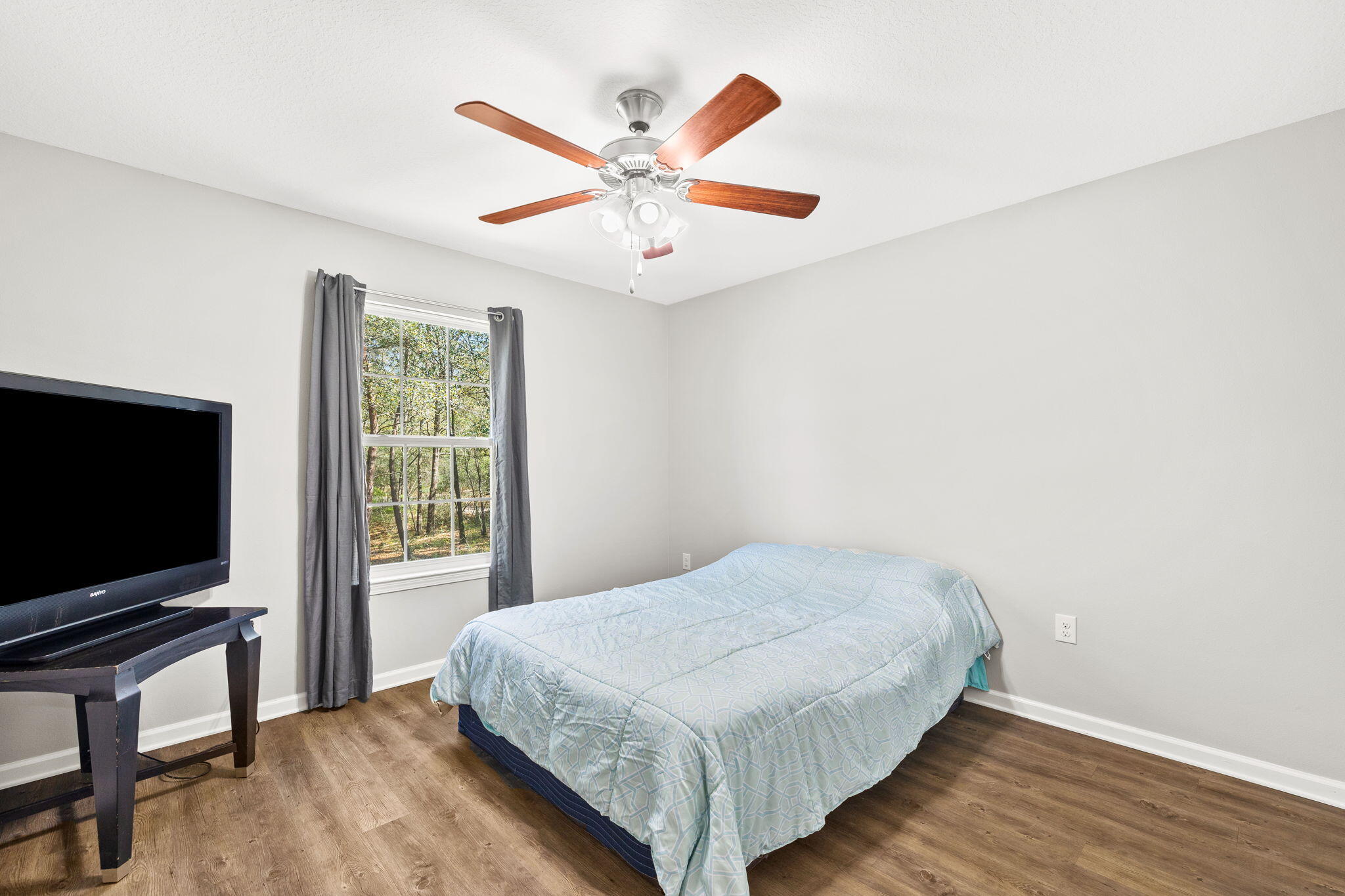 HIDDEN LAKES ESTATES - Residential