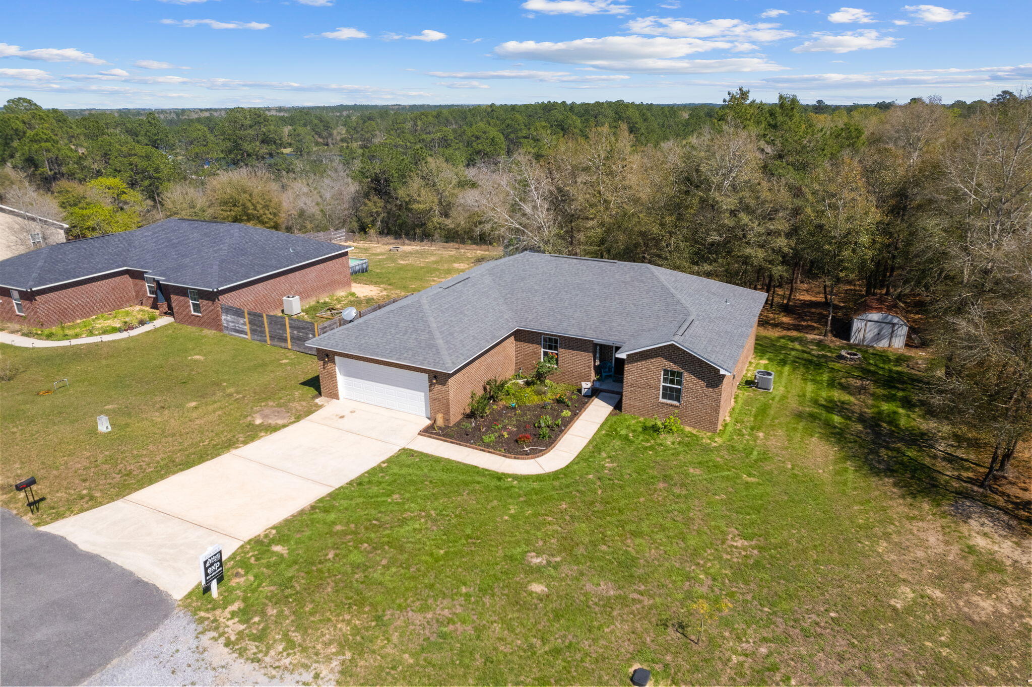 HIDDEN LAKES ESTATES - Residential