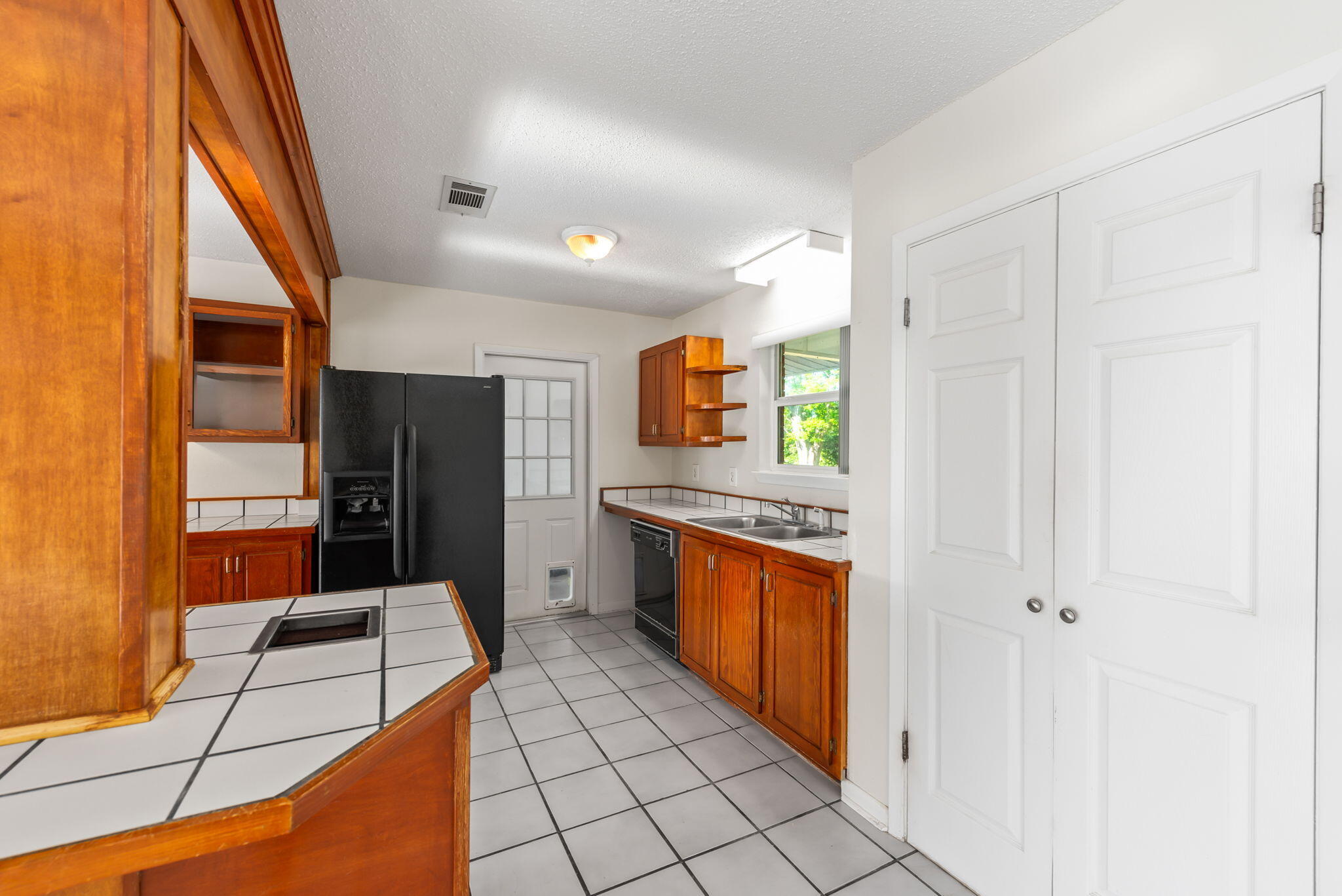 VICTORIA GARDENS 1 - Residential