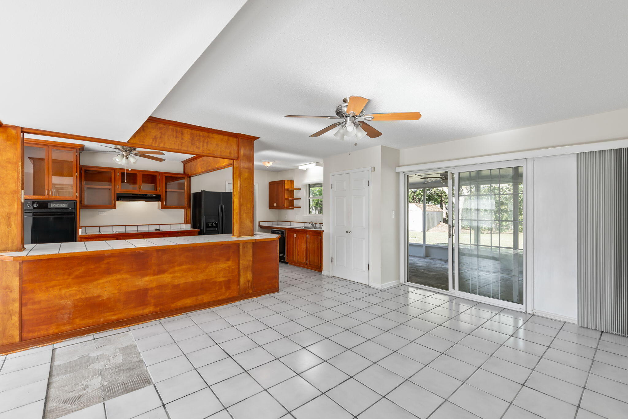 VICTORIA GARDENS 1 - Residential