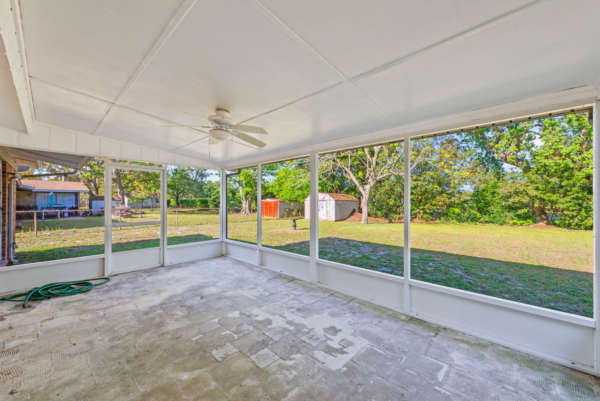 VICTORIA GARDENS 1 - Residential