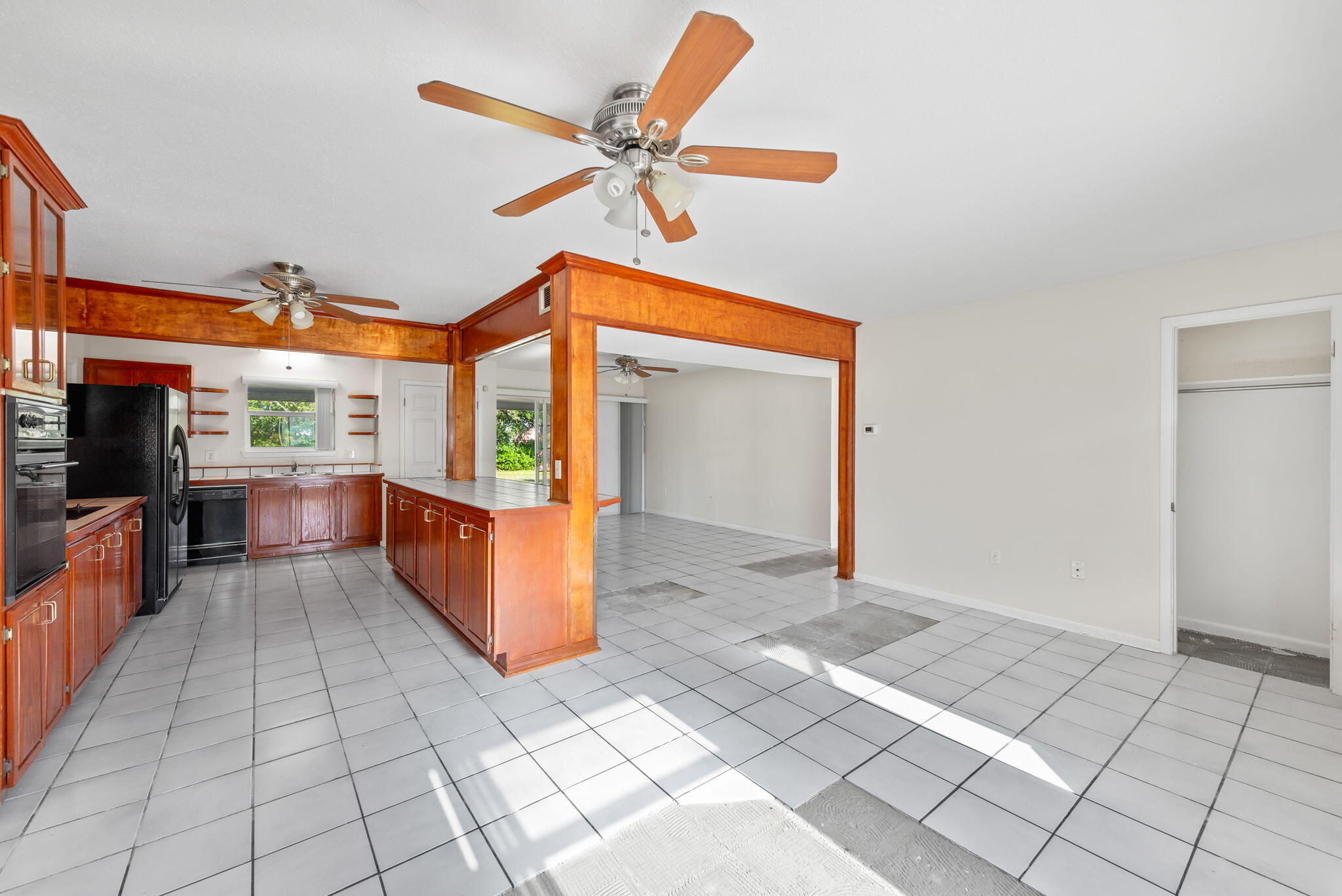 VICTORIA GARDENS 1 - Residential