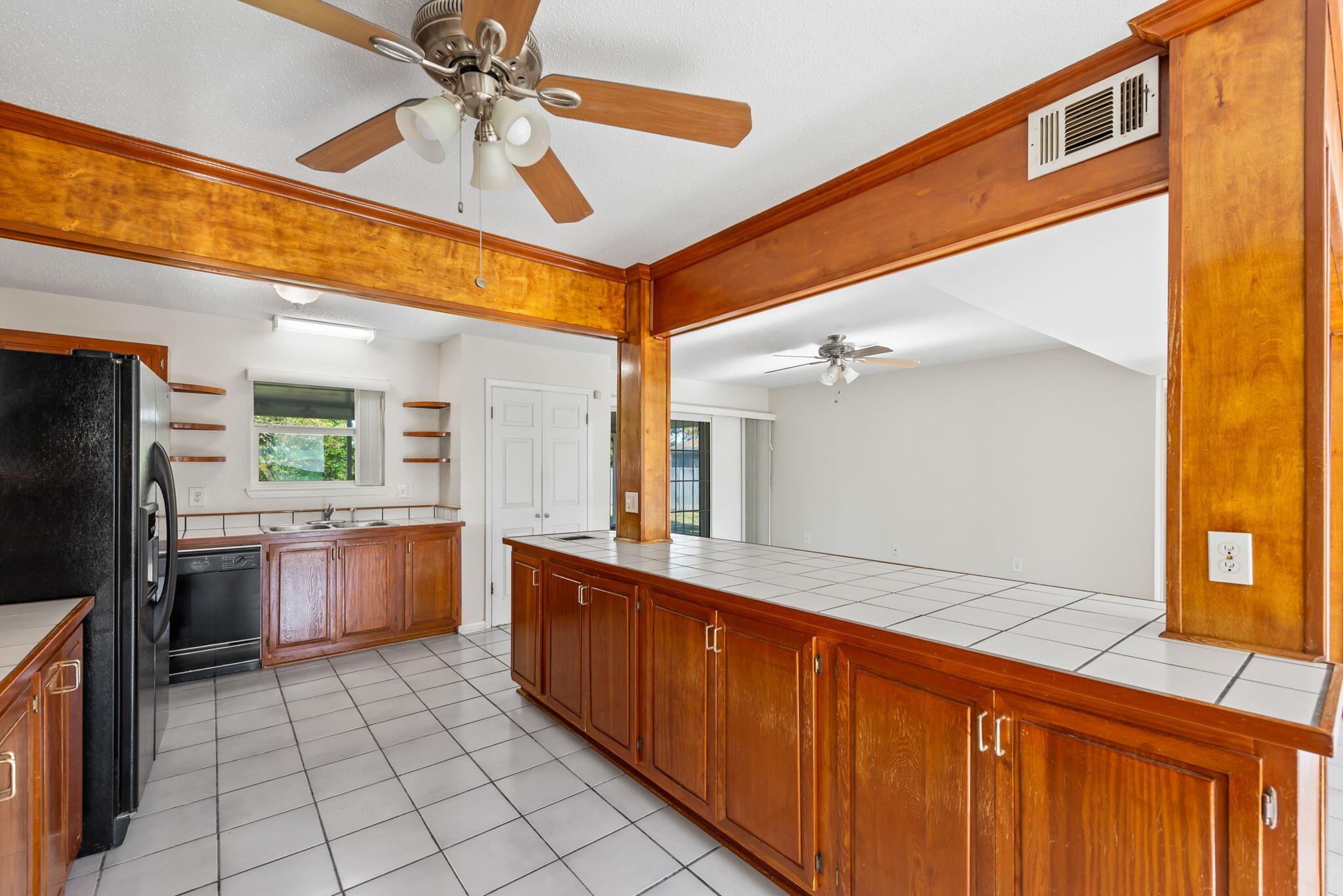 VICTORIA GARDENS 1 - Residential