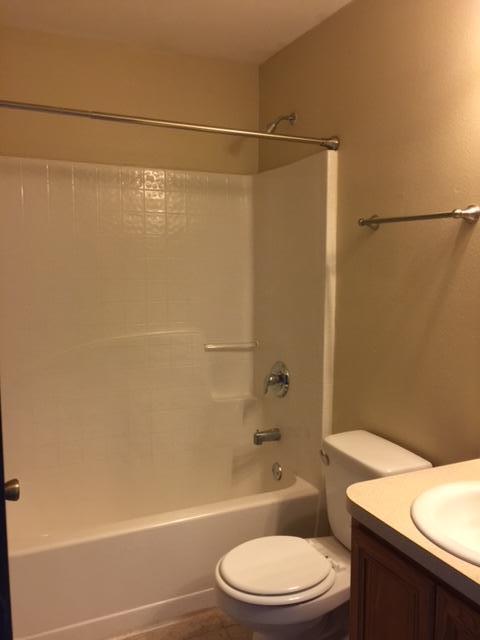 RIDGE CREST PH I - Residential Lease