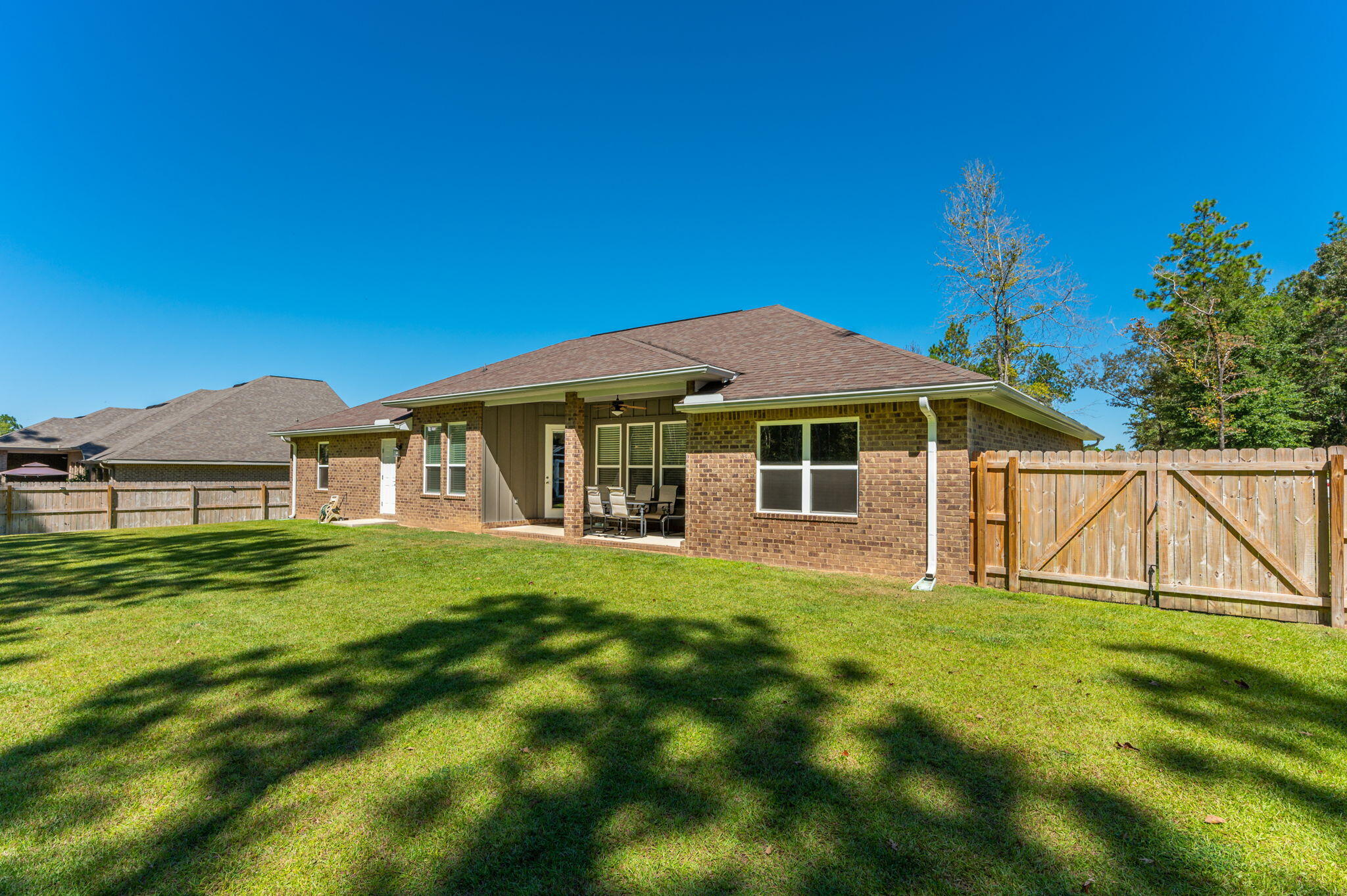 Nature Lake - Residential