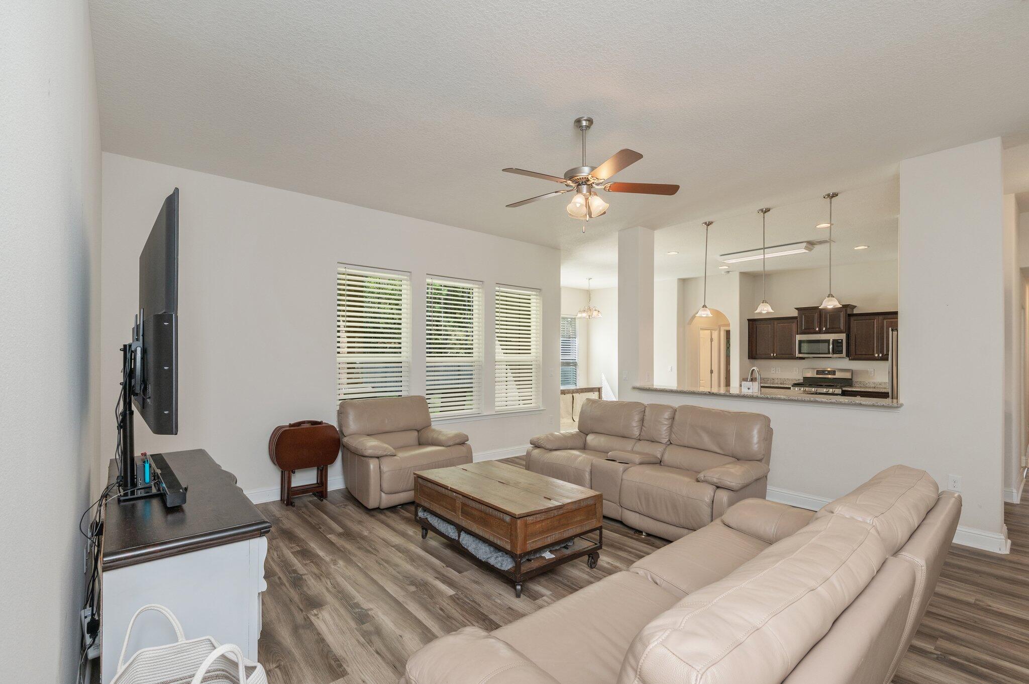 Nature Lake - Residential