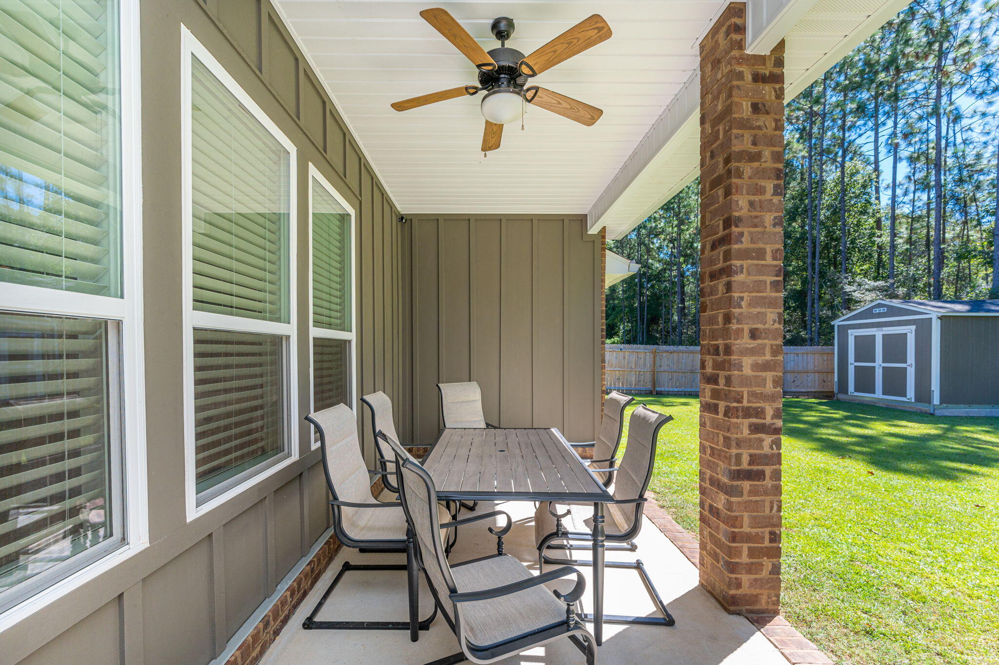 Nature Lake - Residential