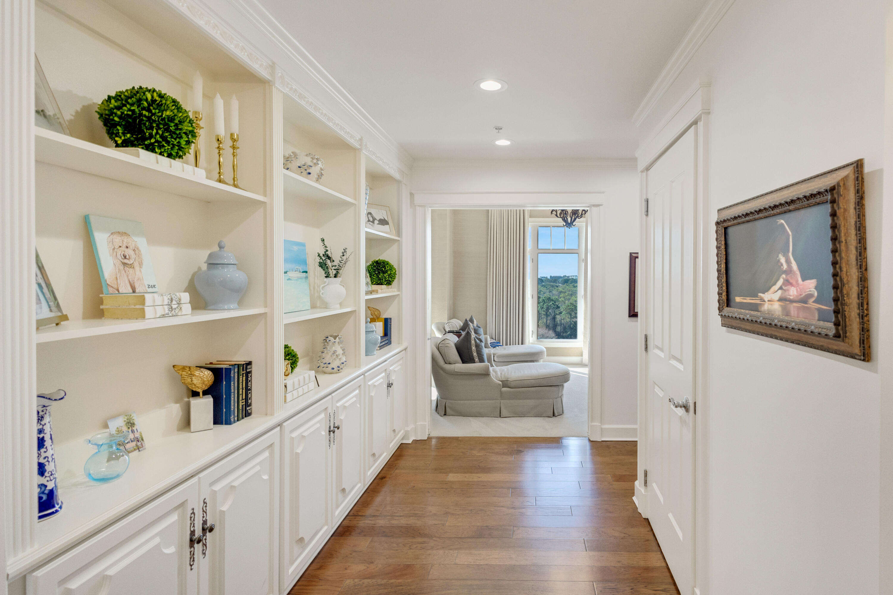 ONE WATER PLACE - Residential