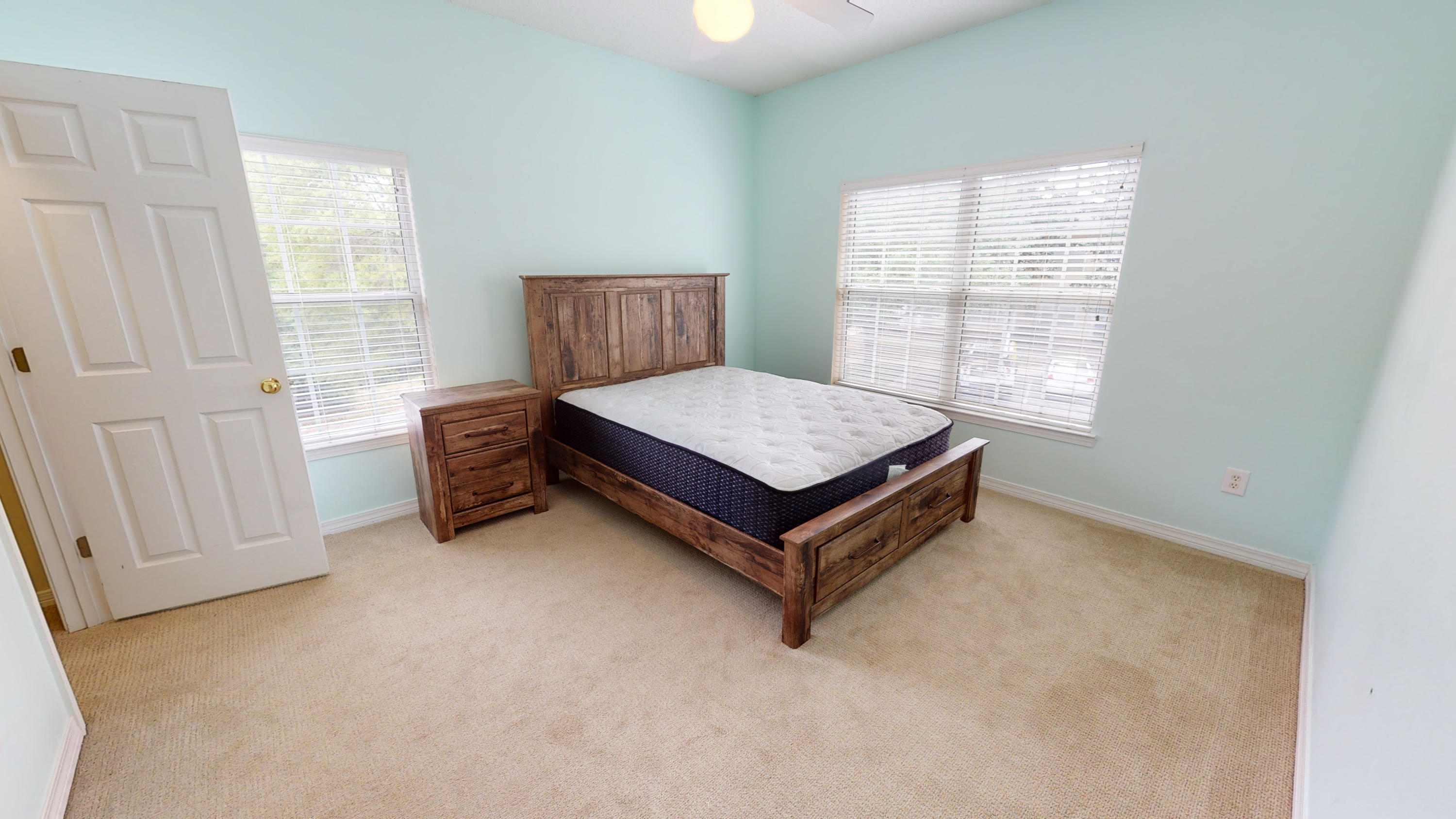 THE OAKS AT NICEVILLE - Residential