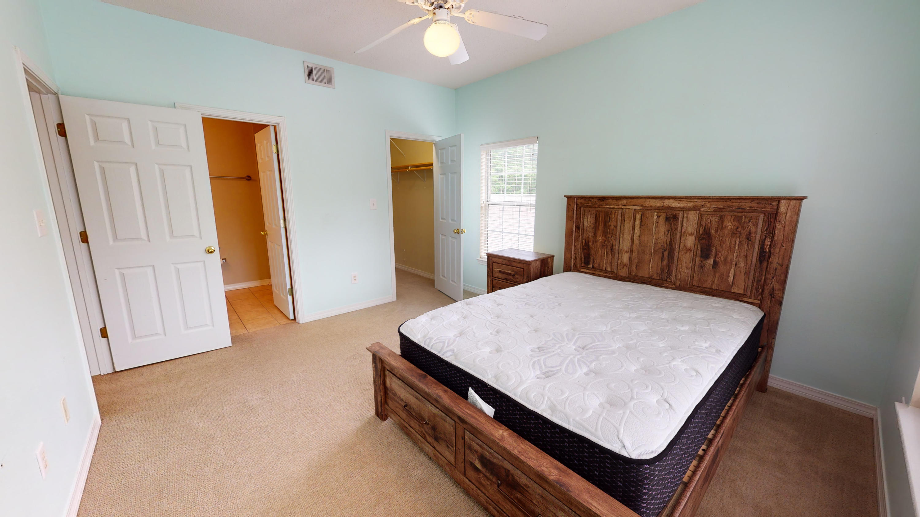 THE OAKS AT NICEVILLE - Residential