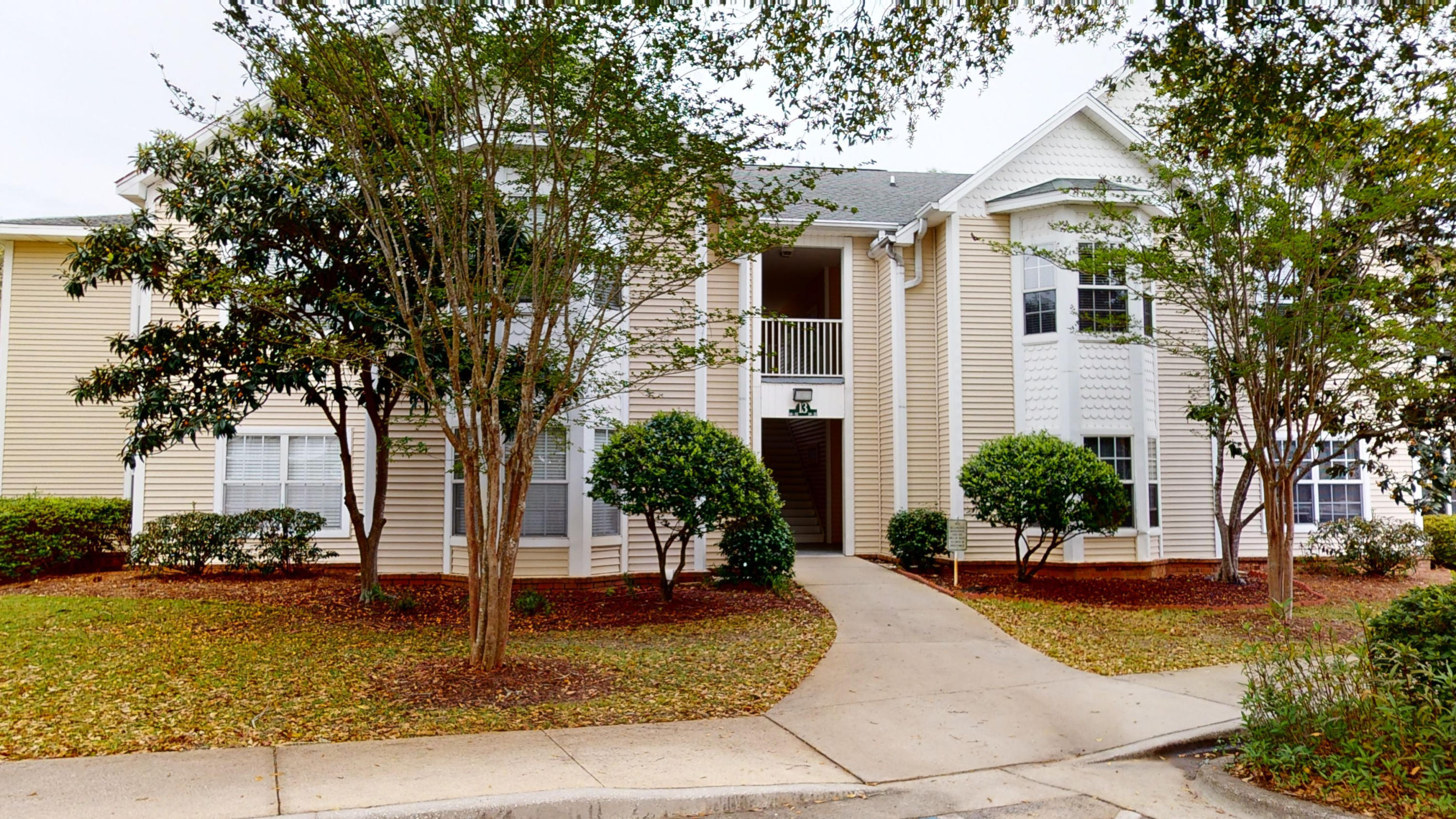 THE OAKS AT NICEVILLE - Residential